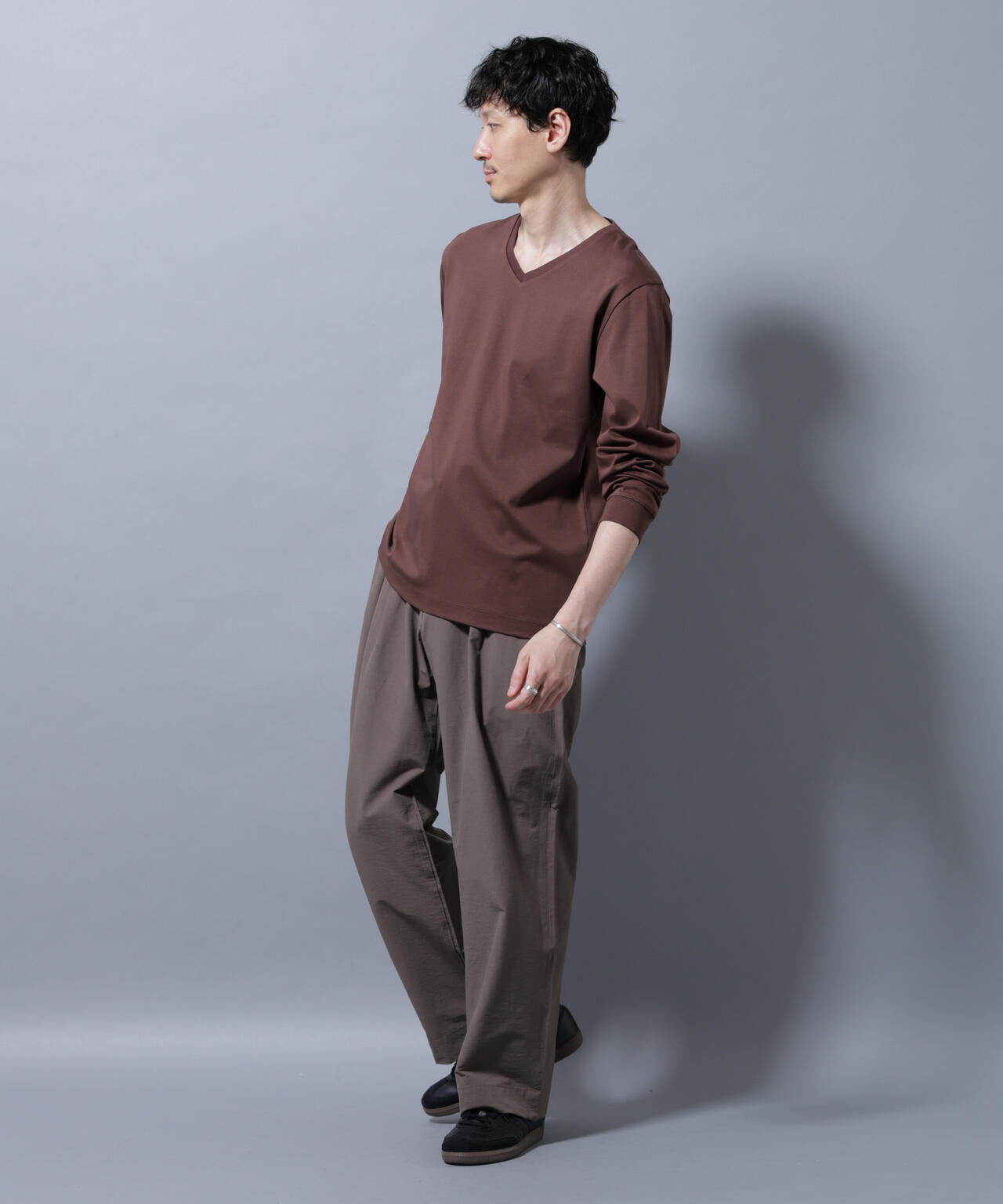 アンチスメルVネックTシャツ 長袖