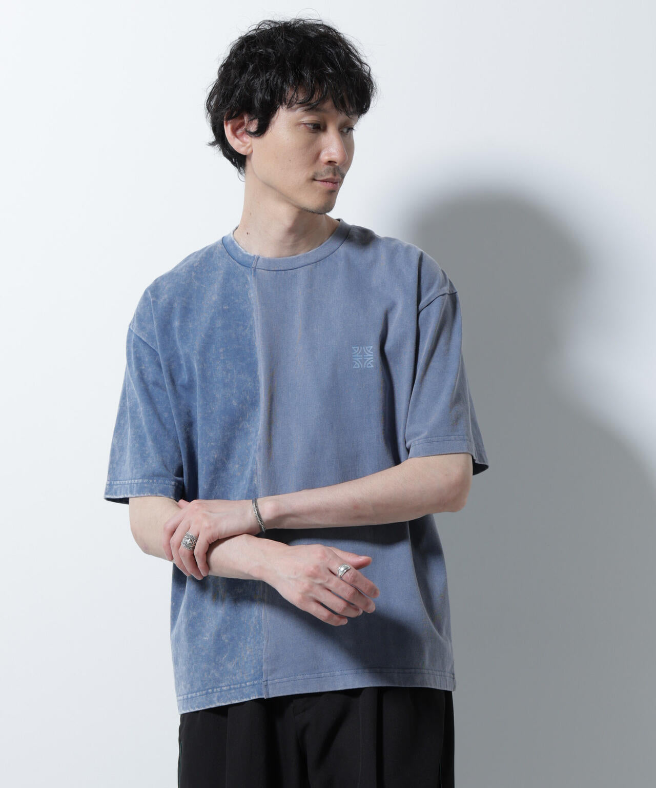 ｢A-C-Z｣2トーンピグメントTシャツ 半袖