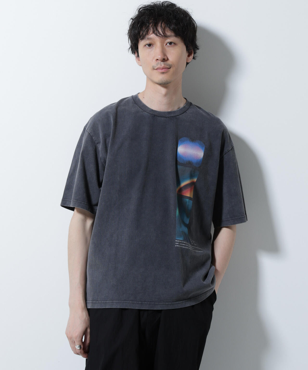 「A-C-Z」ピグメントグラフィックTシャツ 半袖