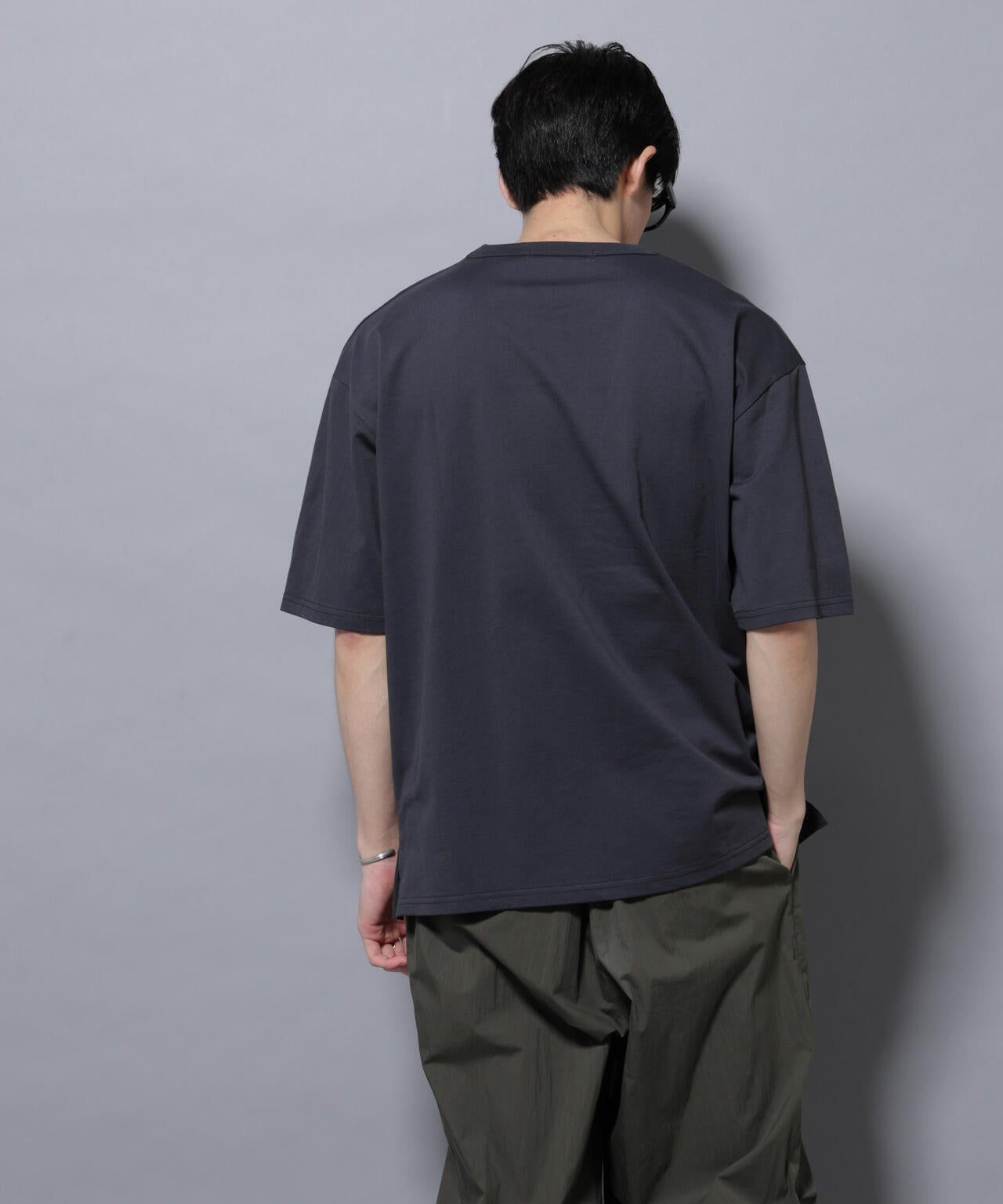 リラックスフットボールＴシャツ 半袖