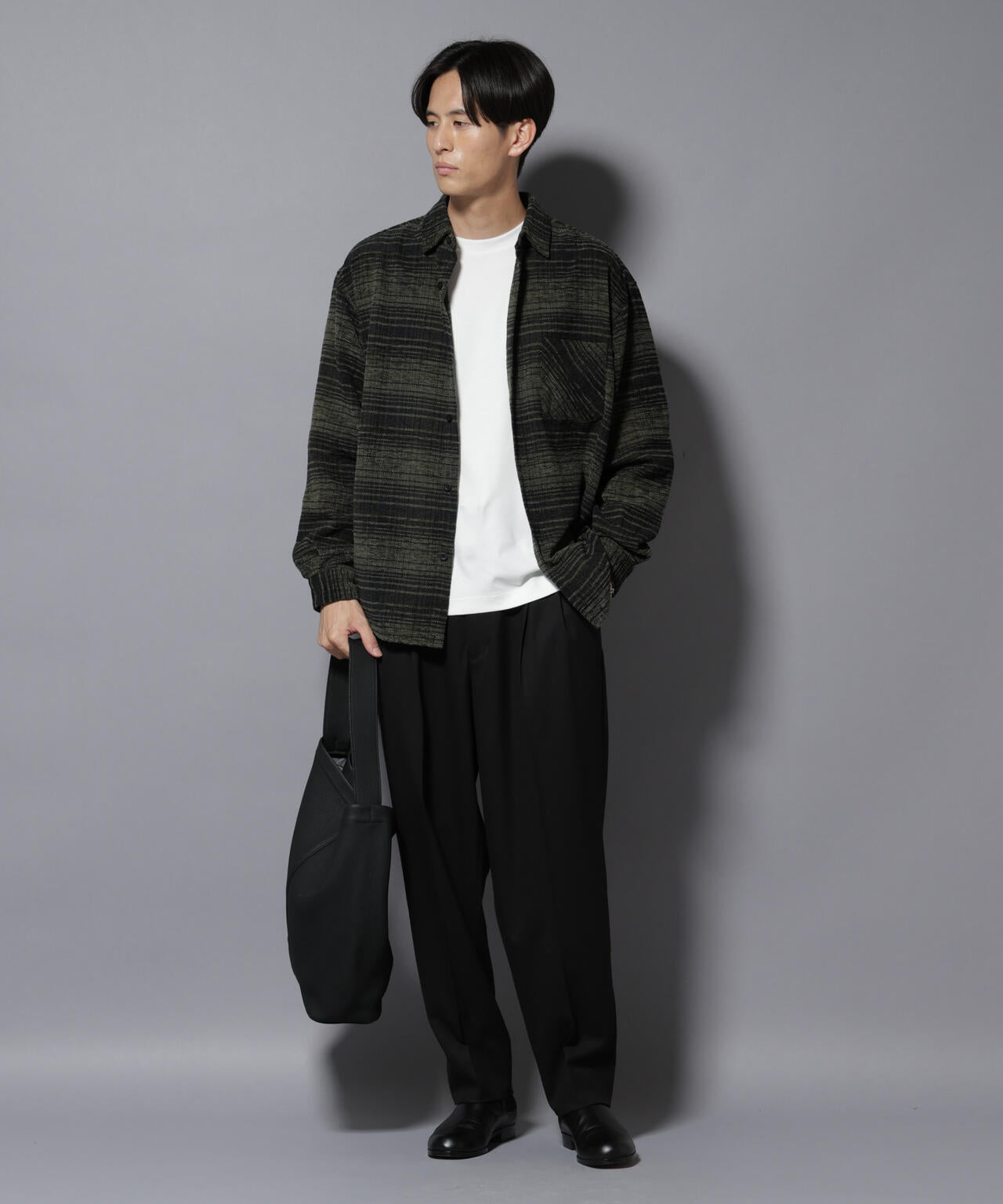 微起毛ワイド2タックテーパードパンツ