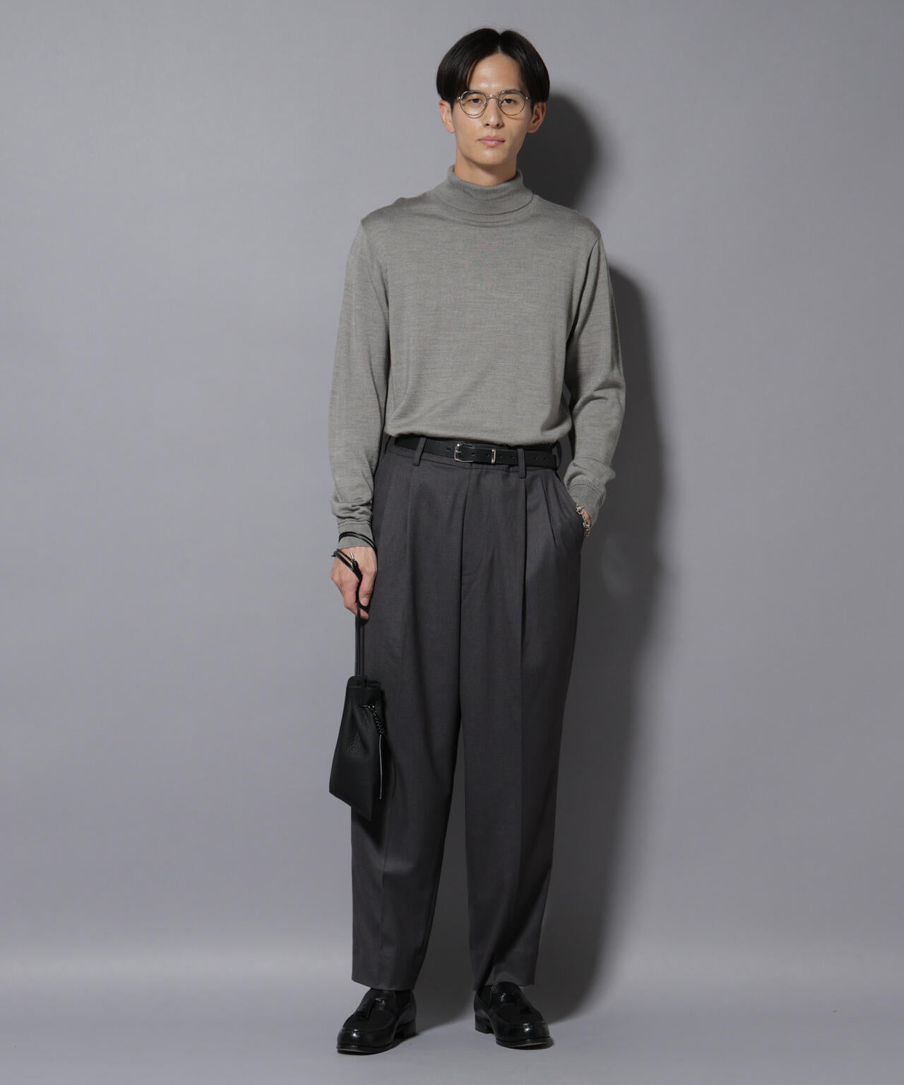 微起毛ワイド2タックテーパードパンツ