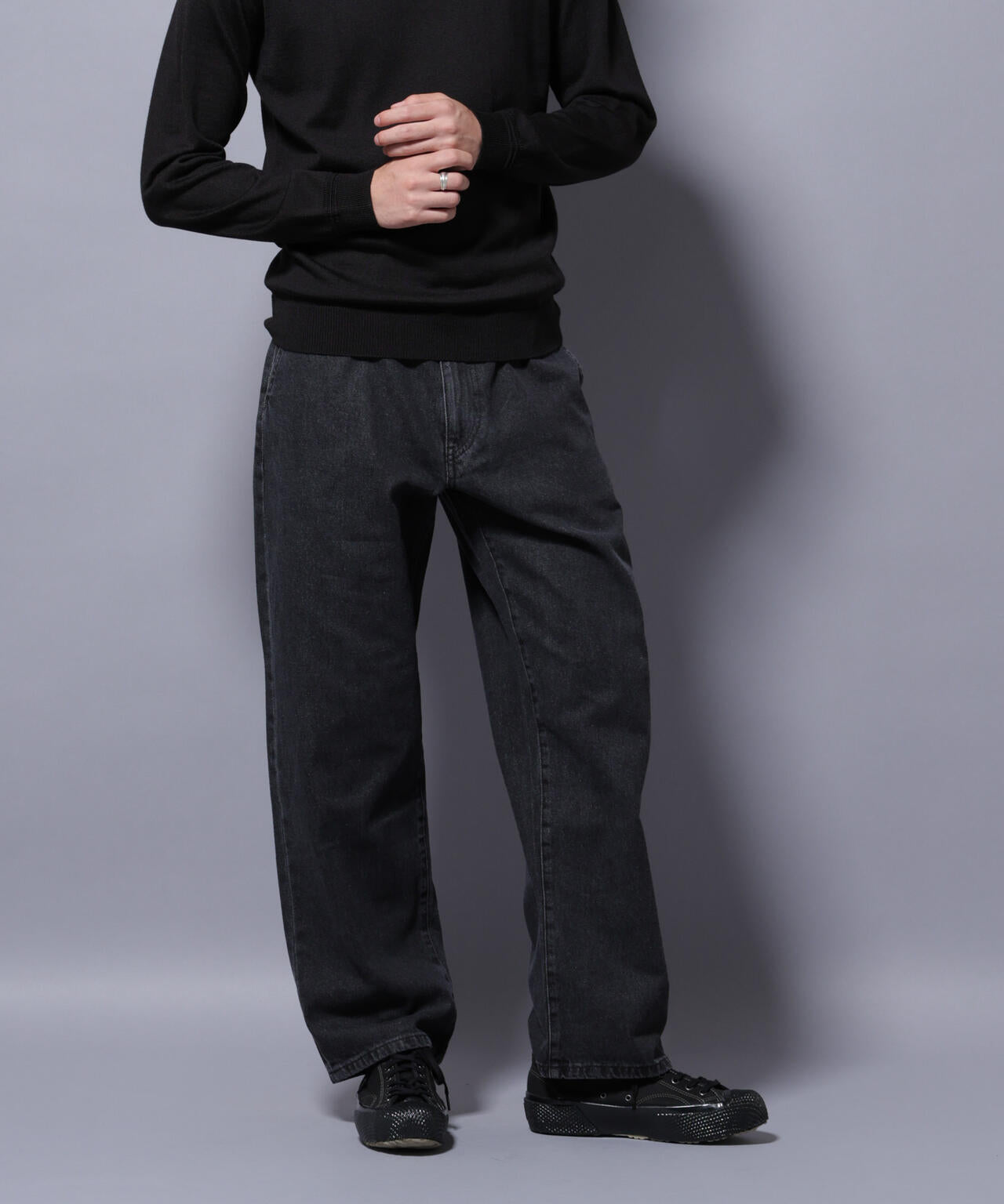 イージーバギーパンツ