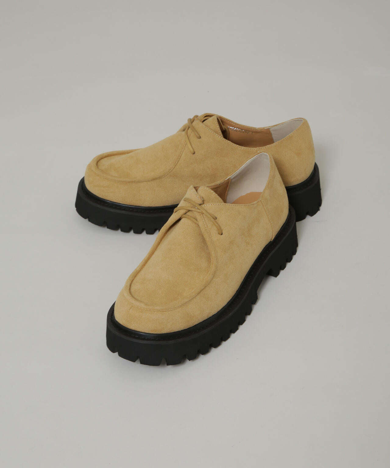 チロリアンボリュームソールシューズ