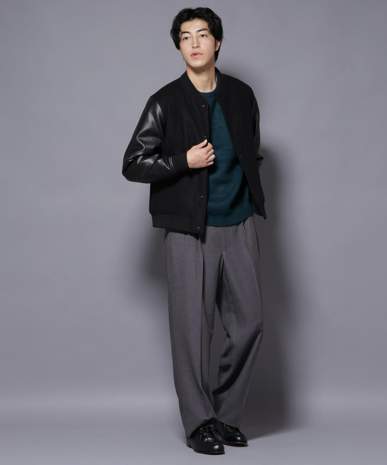 フェイクレザースタジャン