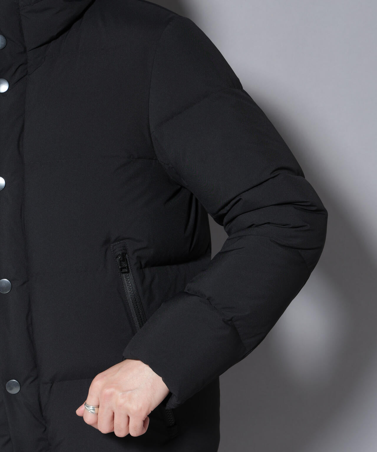 anewdown(R)フルダルステッチフーデット撥水ダウン | NANO universe