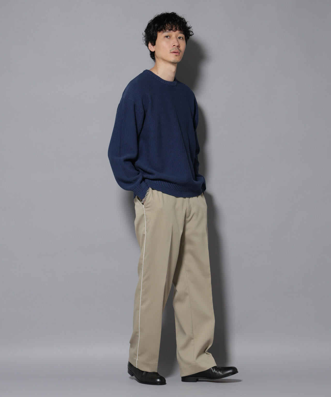 コットンMIXバルキーカノコクルーネックニット