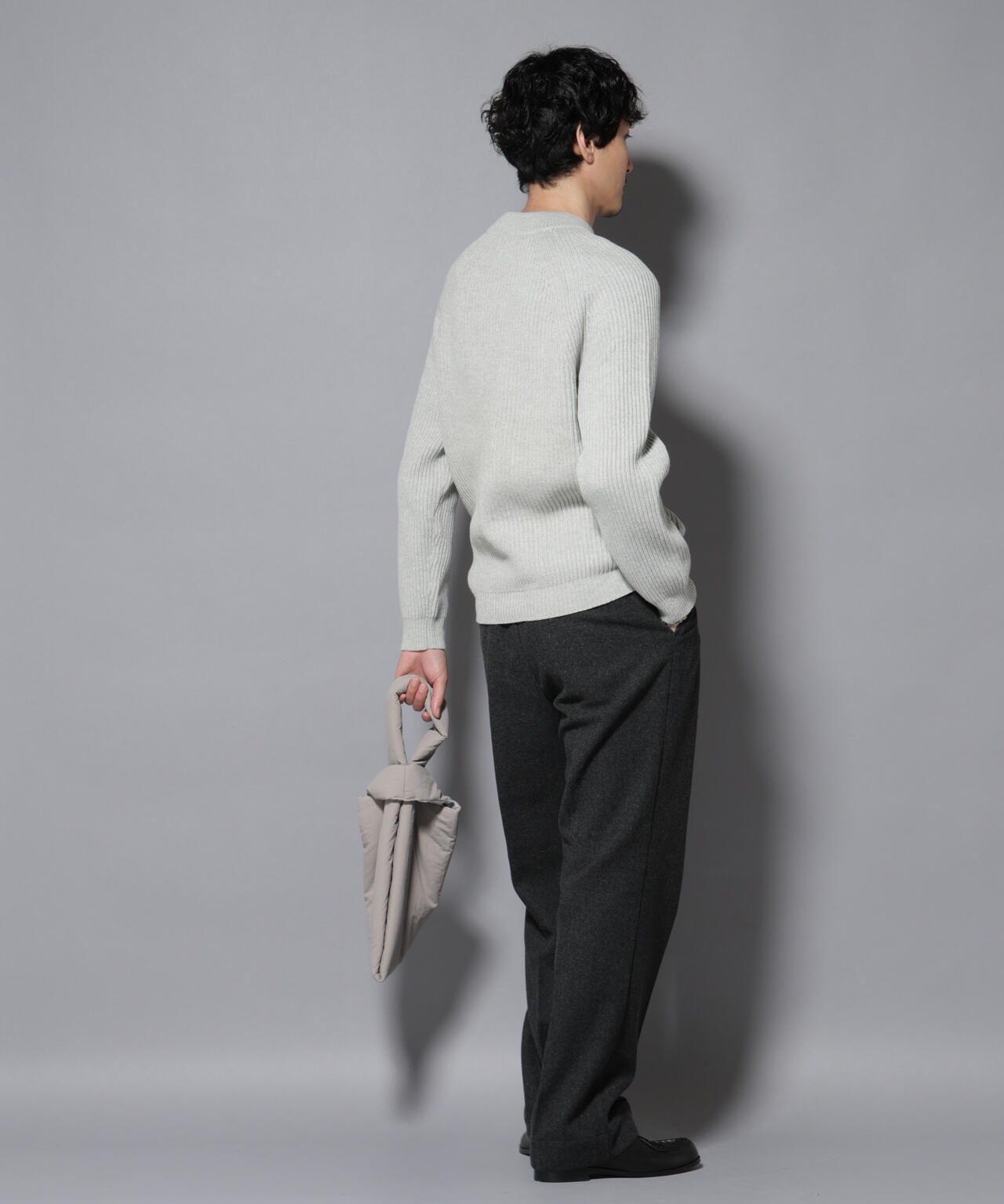 コットンMIXバルキーモックネックニット