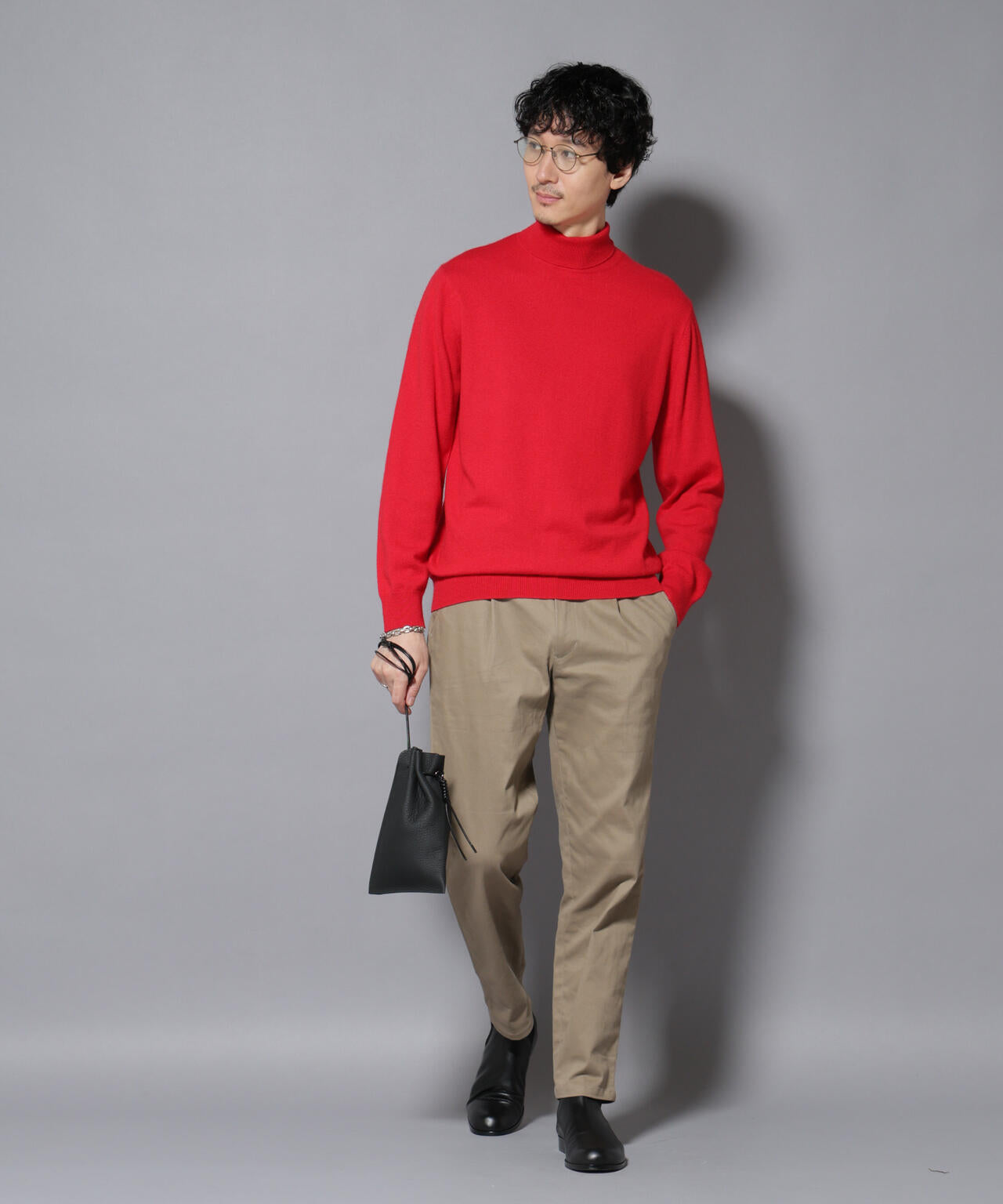 カシミヤミックスタートルネックニット