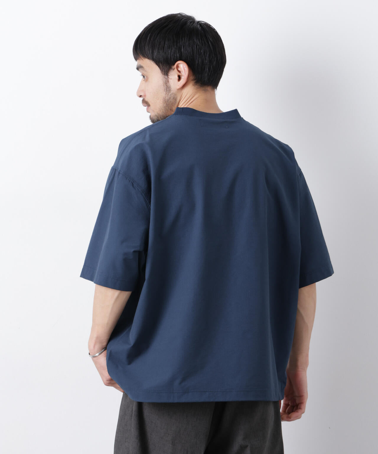 ストレッチワイドプルオーバー Tシャツ半袖（セットアップ可）