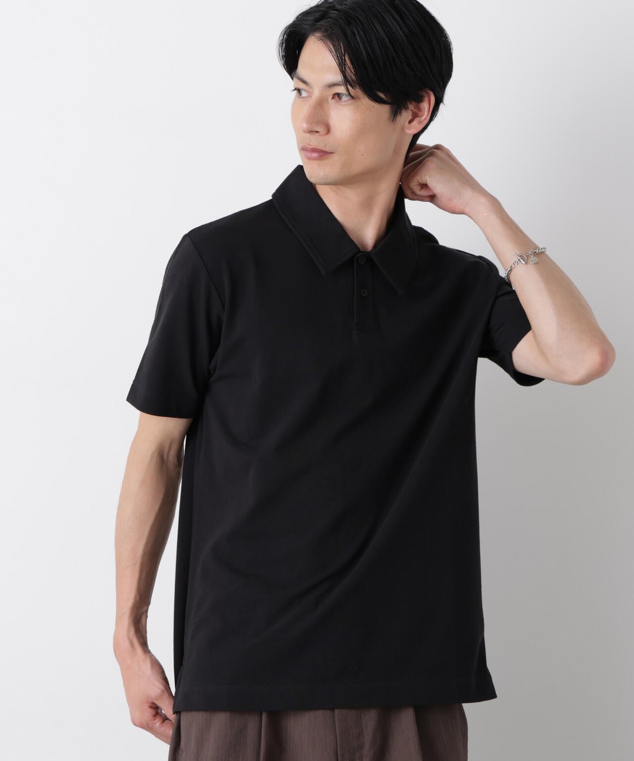 180cm　B:88 W:75 H:92 着用サイズ：L