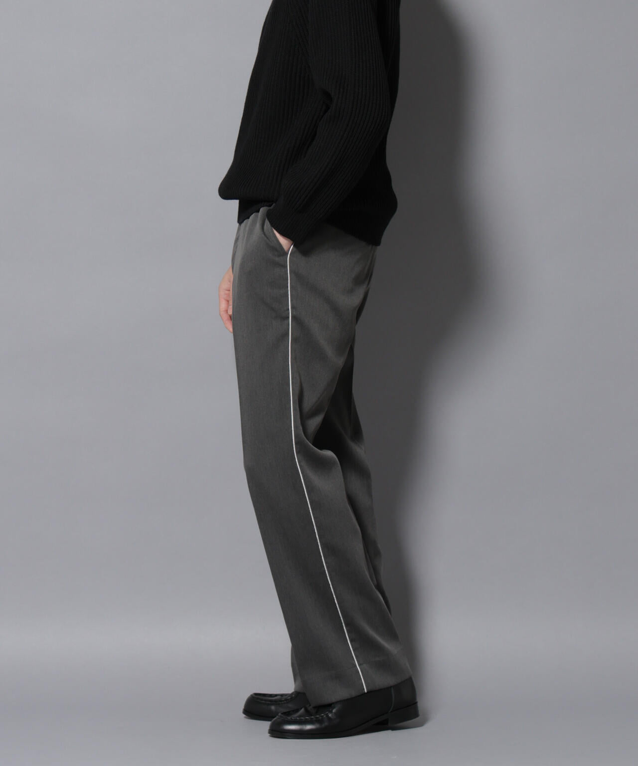 ウォーム側章ストレートスラックス