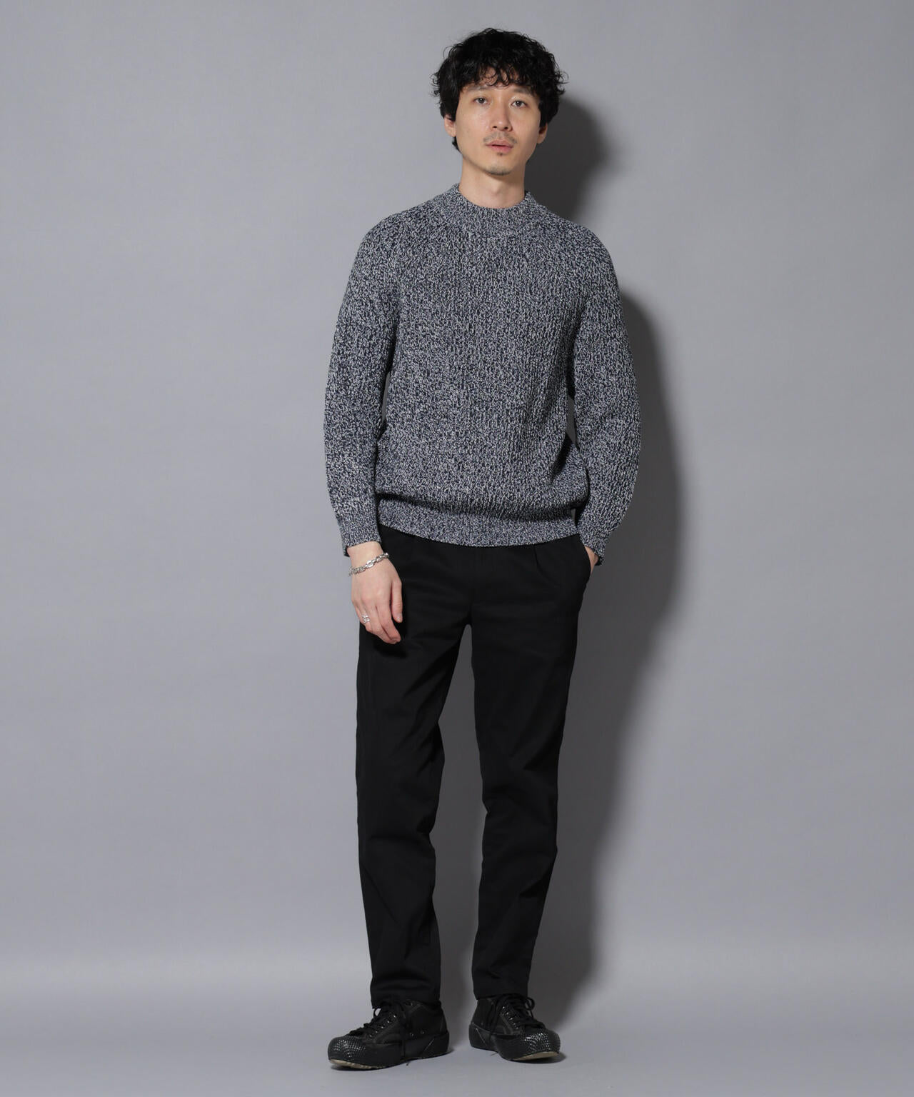 ストレッチコンパクトテーパード