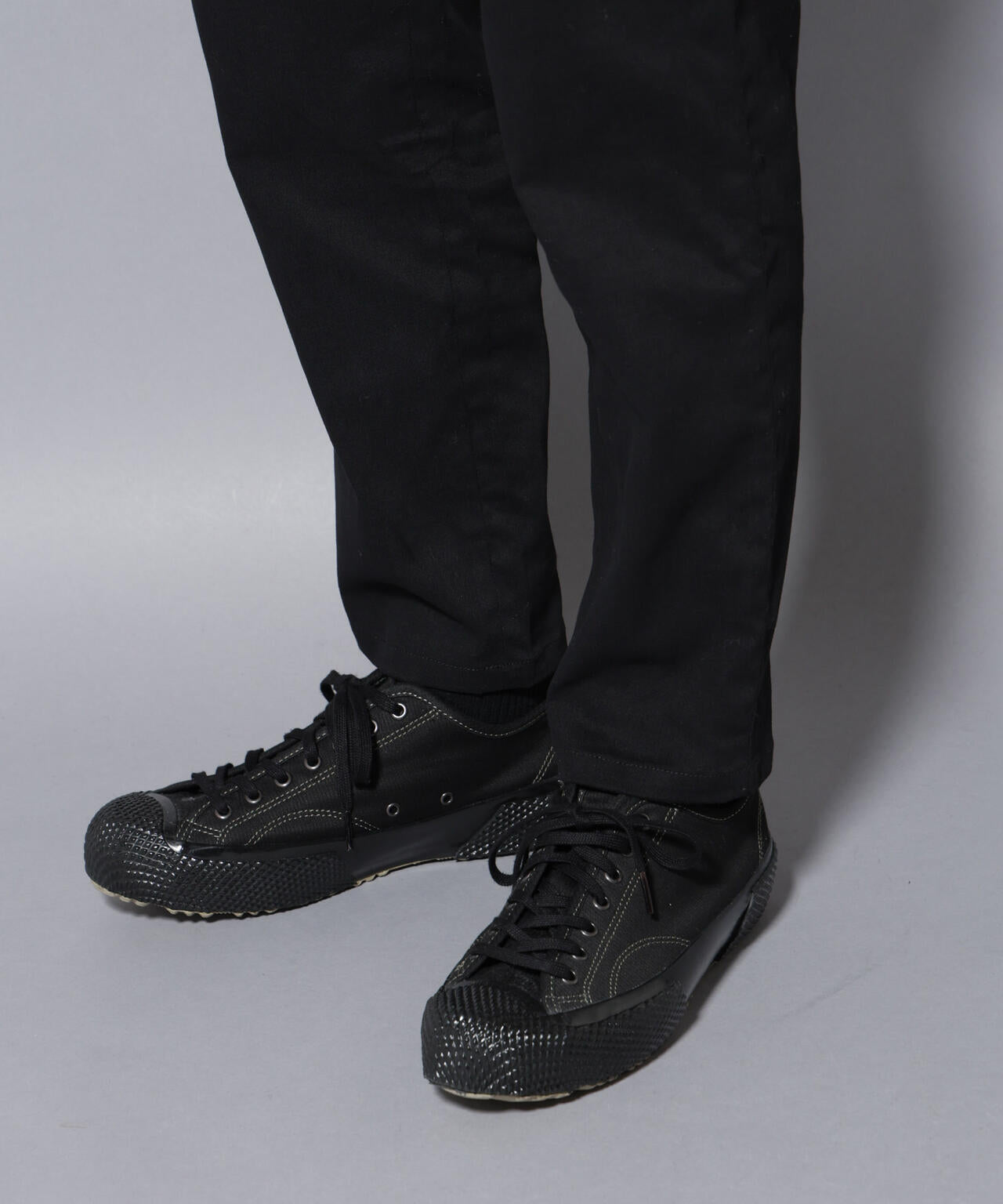 ストレッチコンパクトテーパード