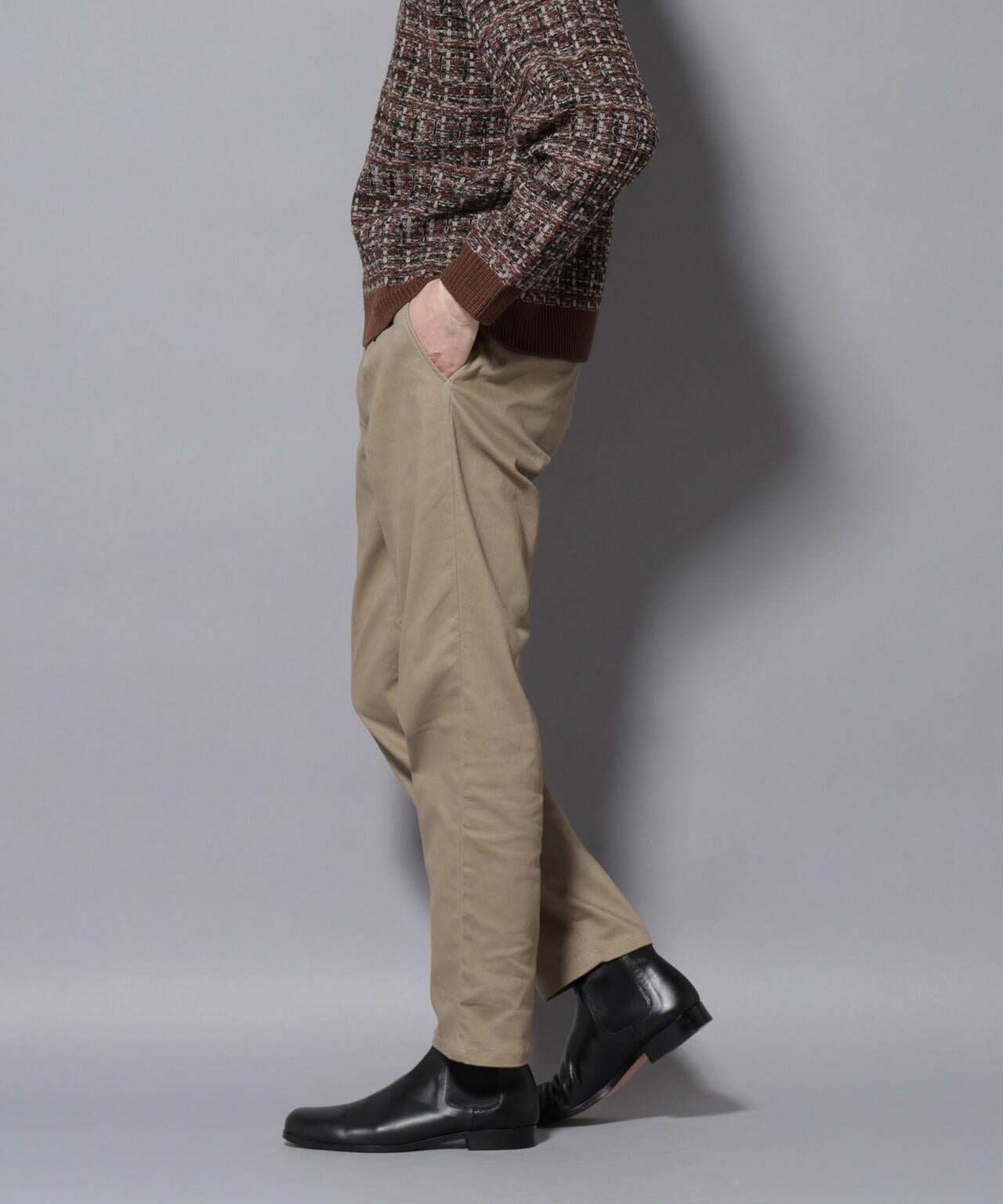 ストレッチコンパクトテーパード