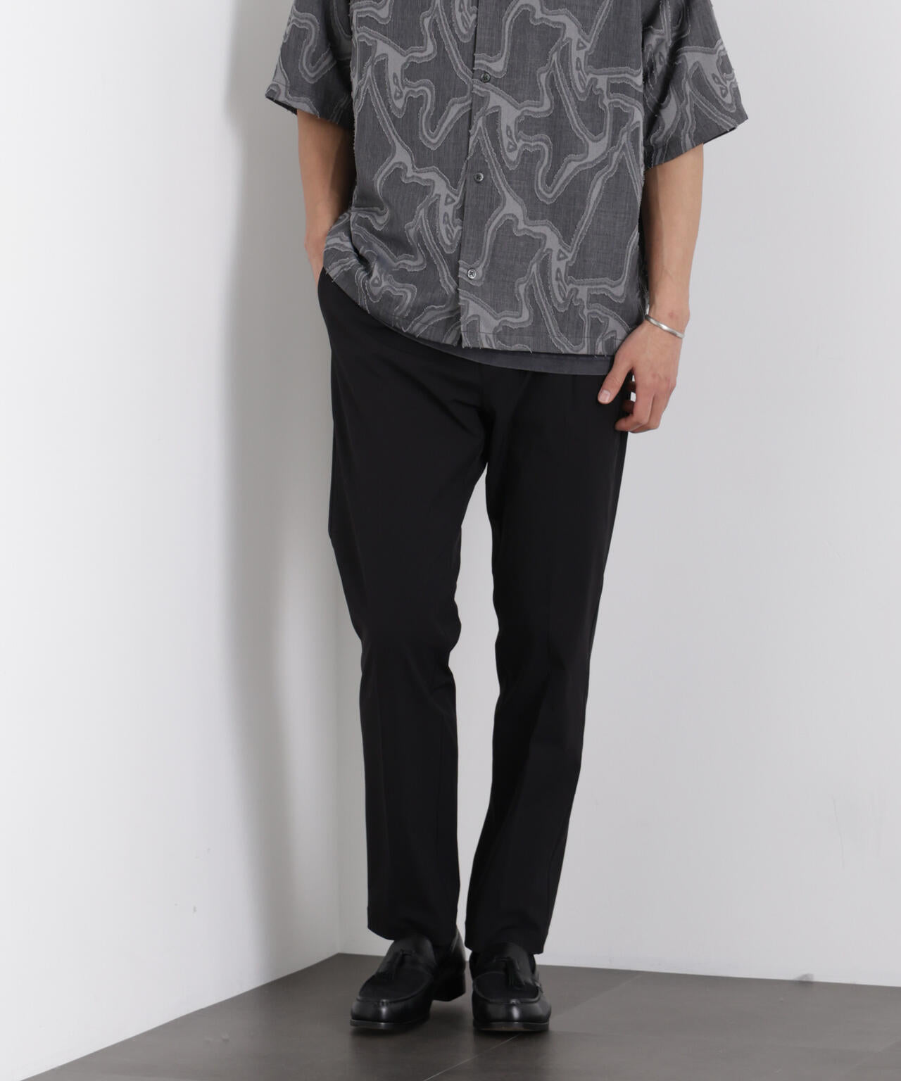 ナイロンドビーストレッチスラックス