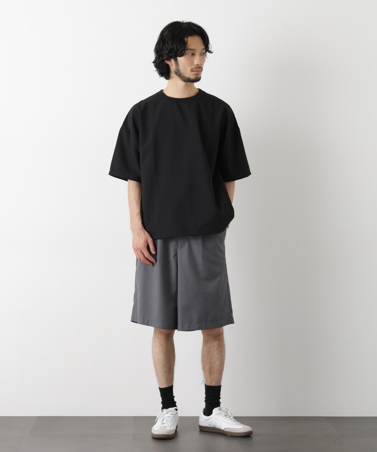 UVU clubトレーナー ショートパンツ 黒　M size ビッグドレープ ショートパンツ | NANO universe（ナノ・ユニバース
