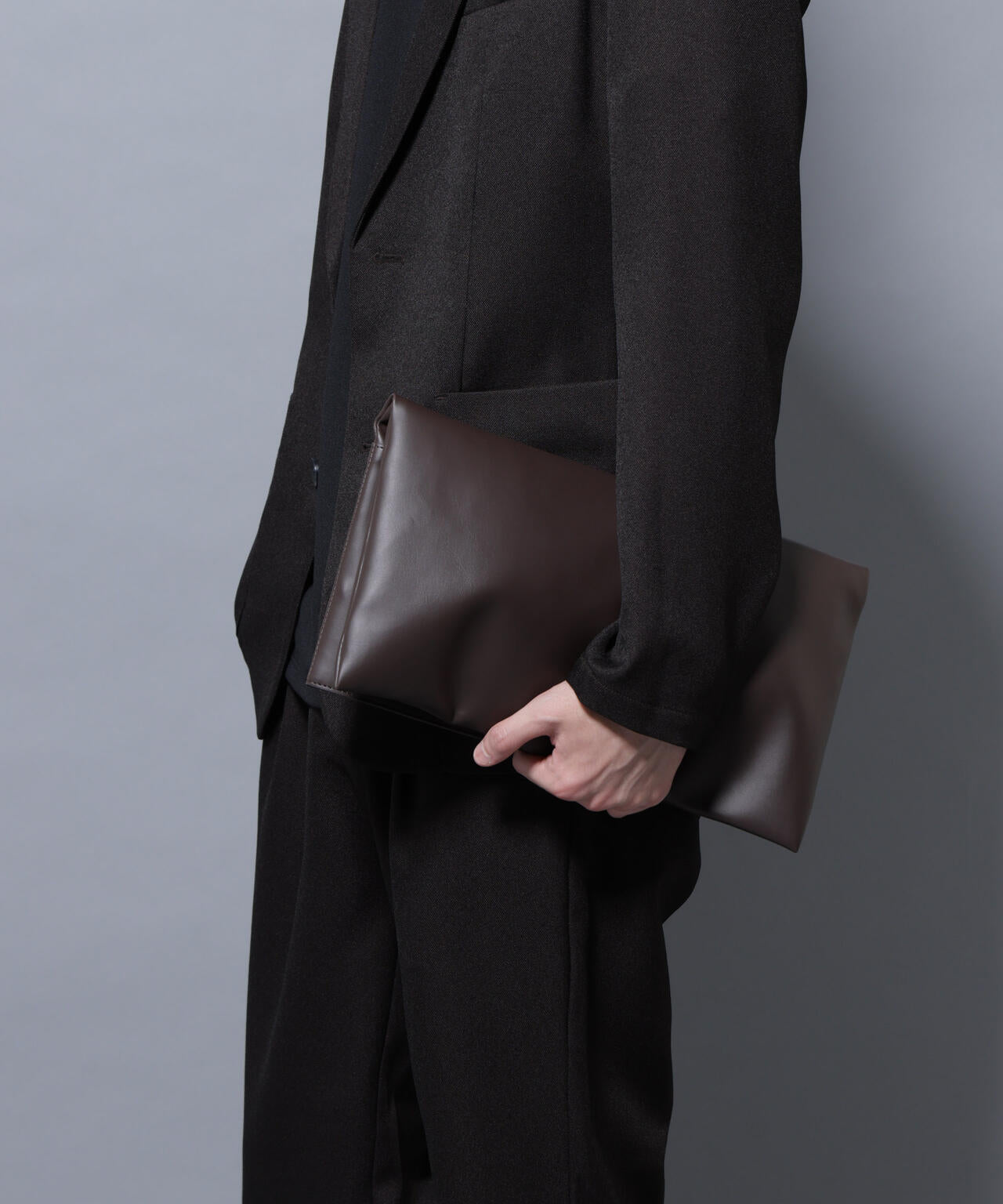 WEB限定/シンセティックレザー2WAYクラッチバッグ