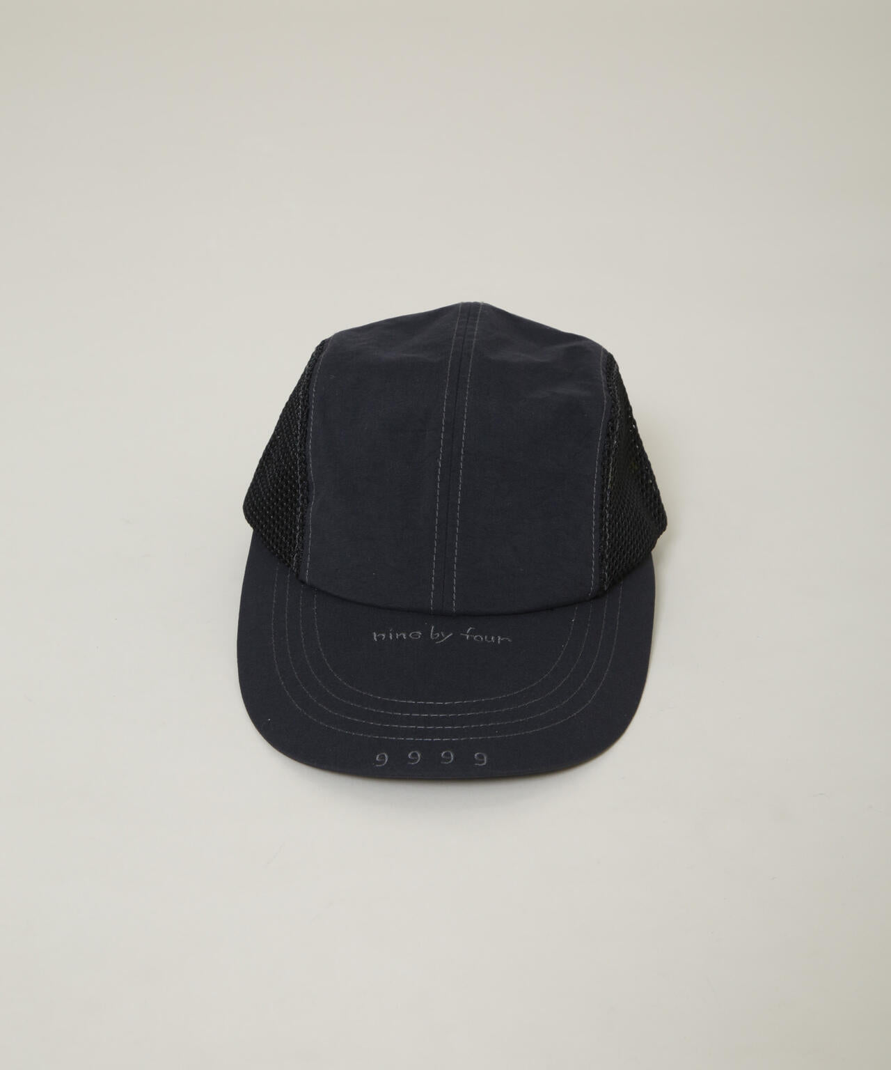 nine by four/94 WR NYLON & MESH 4P CAP