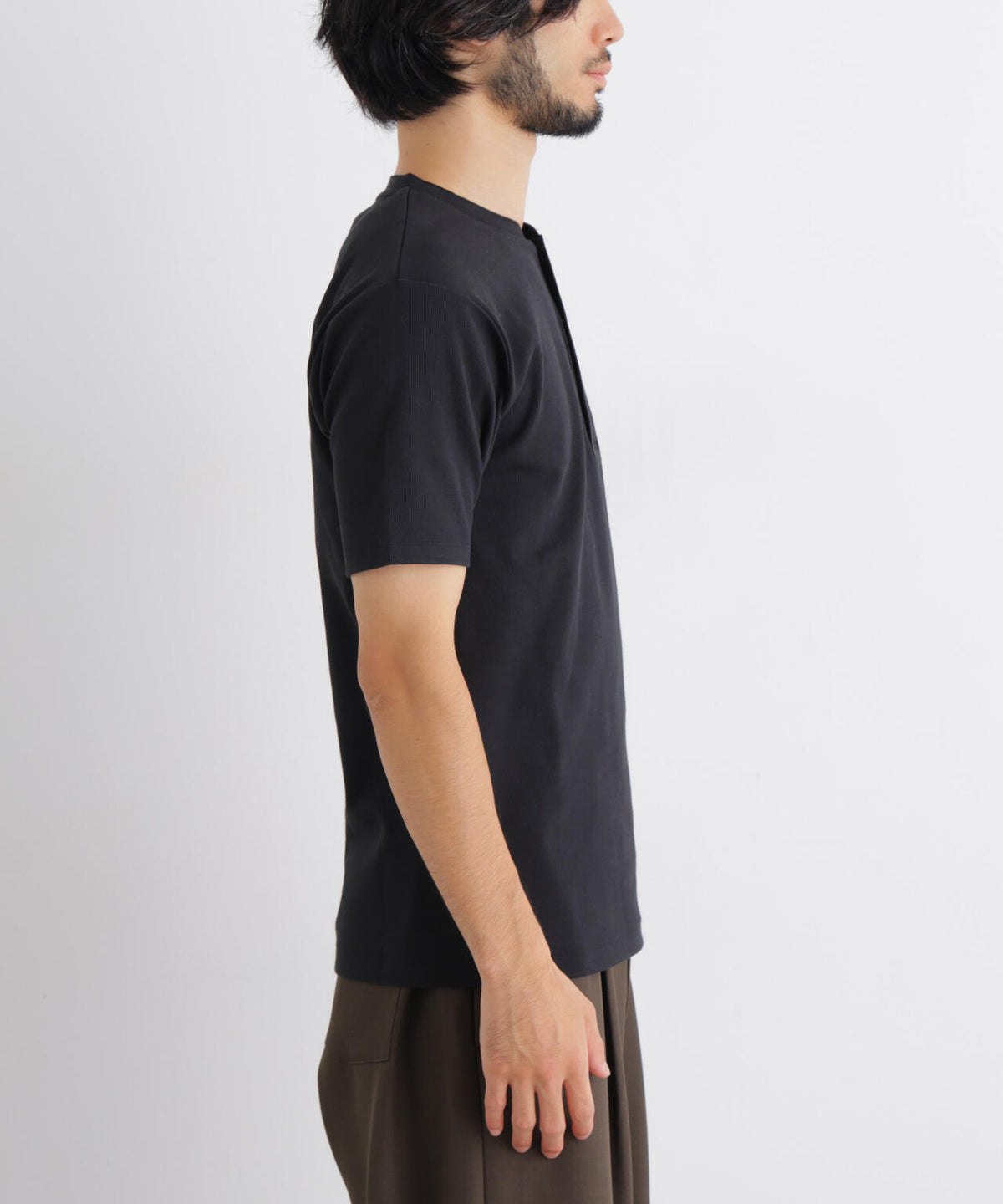 コンパクトヘンリーネックTシャツ 半袖