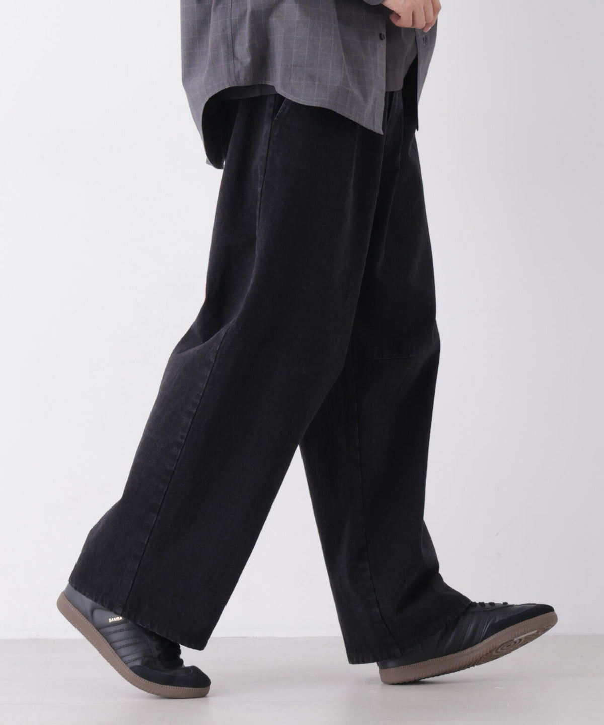 185cm B:92 W:77 H:90 着用サイズ：L