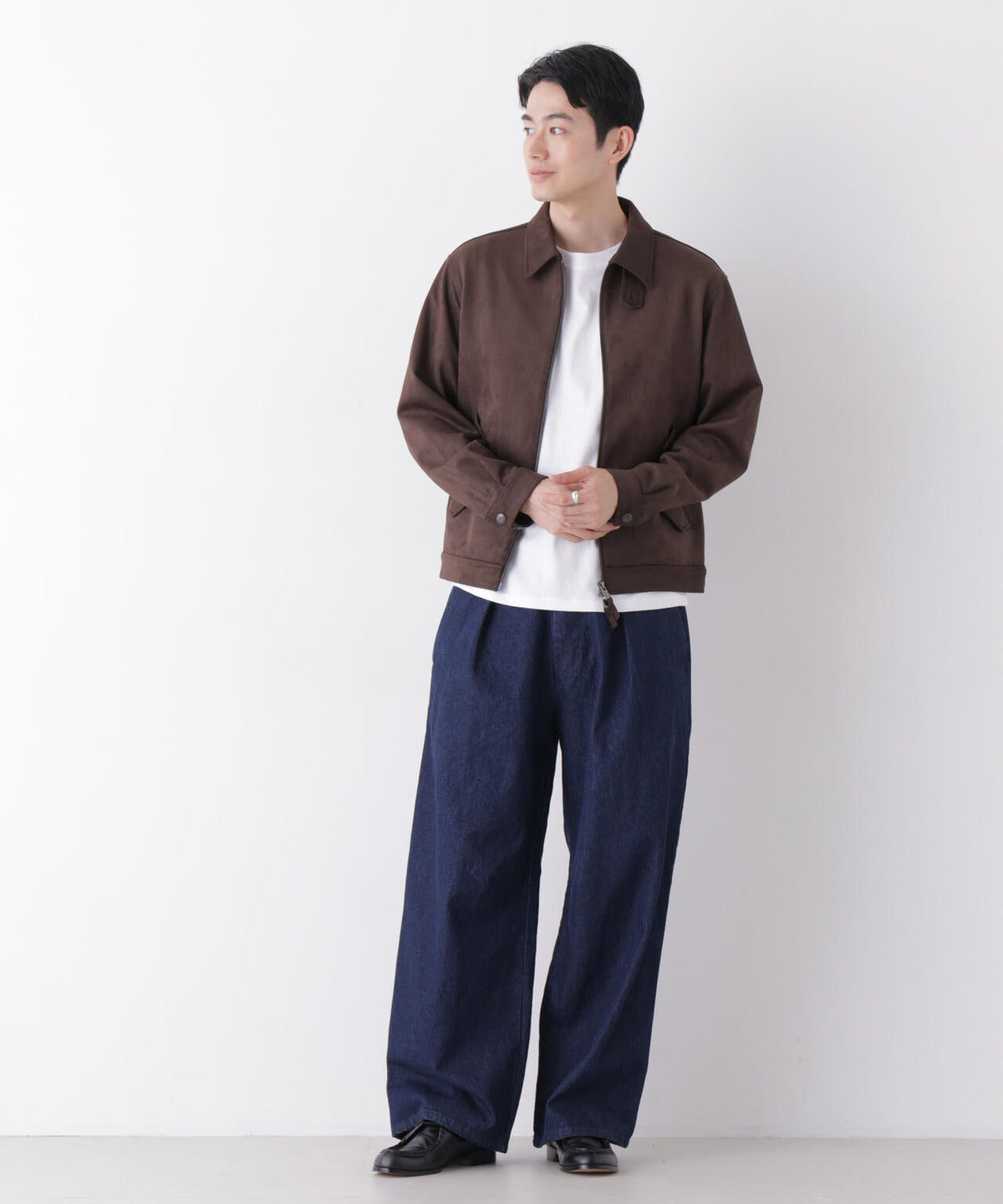 イージーワイドタックカーブパンツ