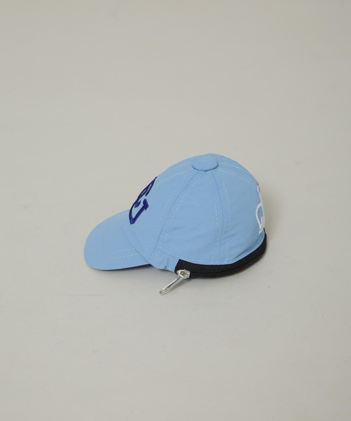 University/COLUMBIA CAP POACH