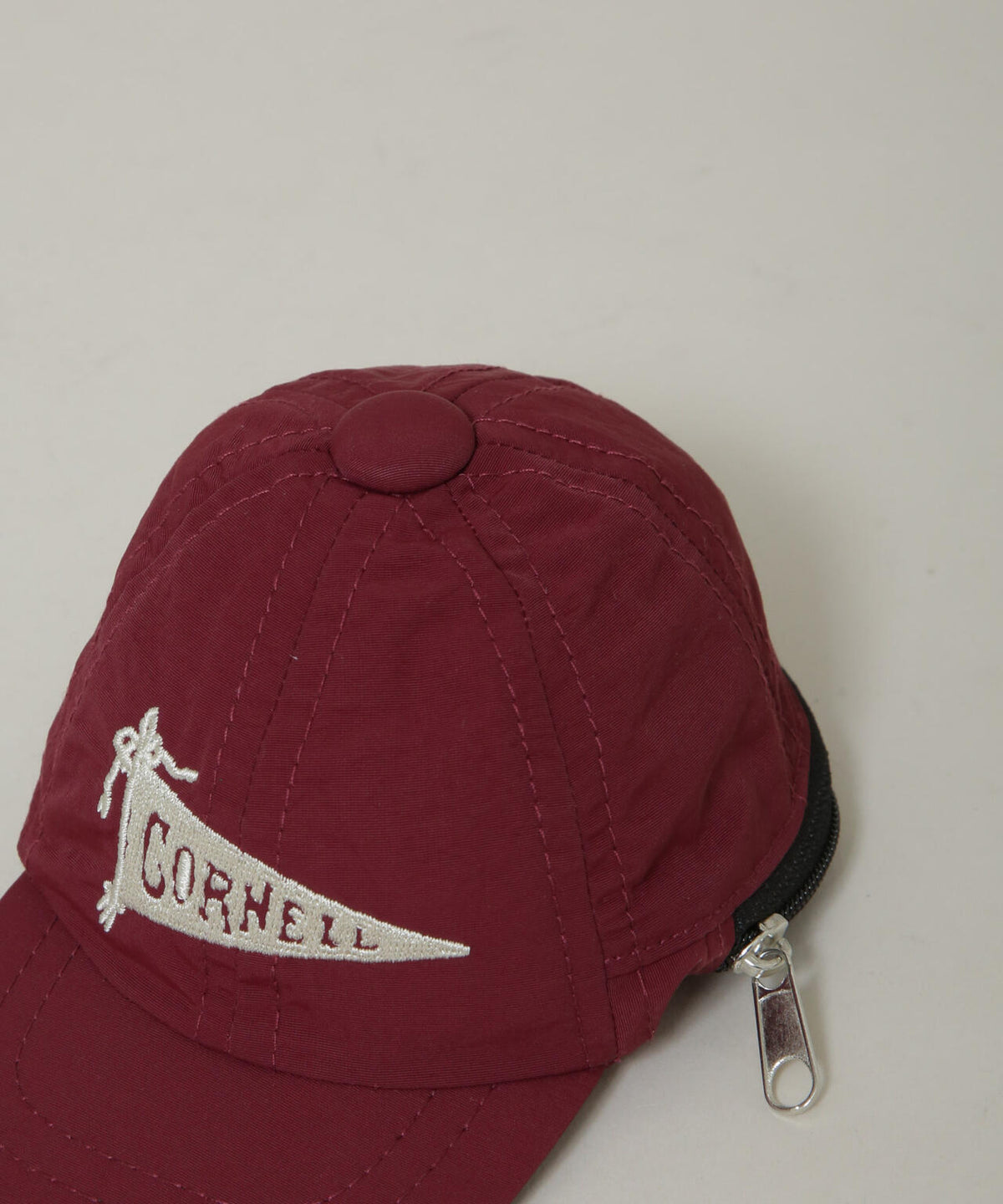 University/CORNELL CAP POACH