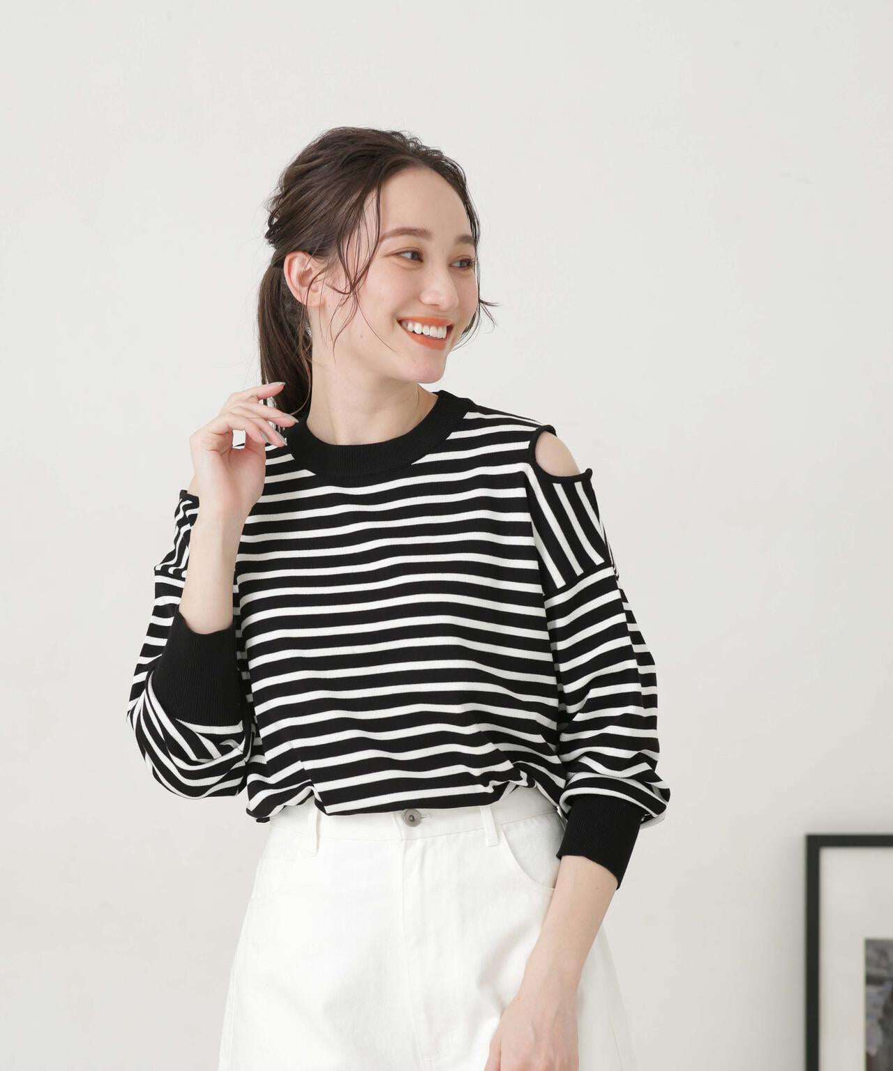 LB.04/ショルダースリットボーダーニット