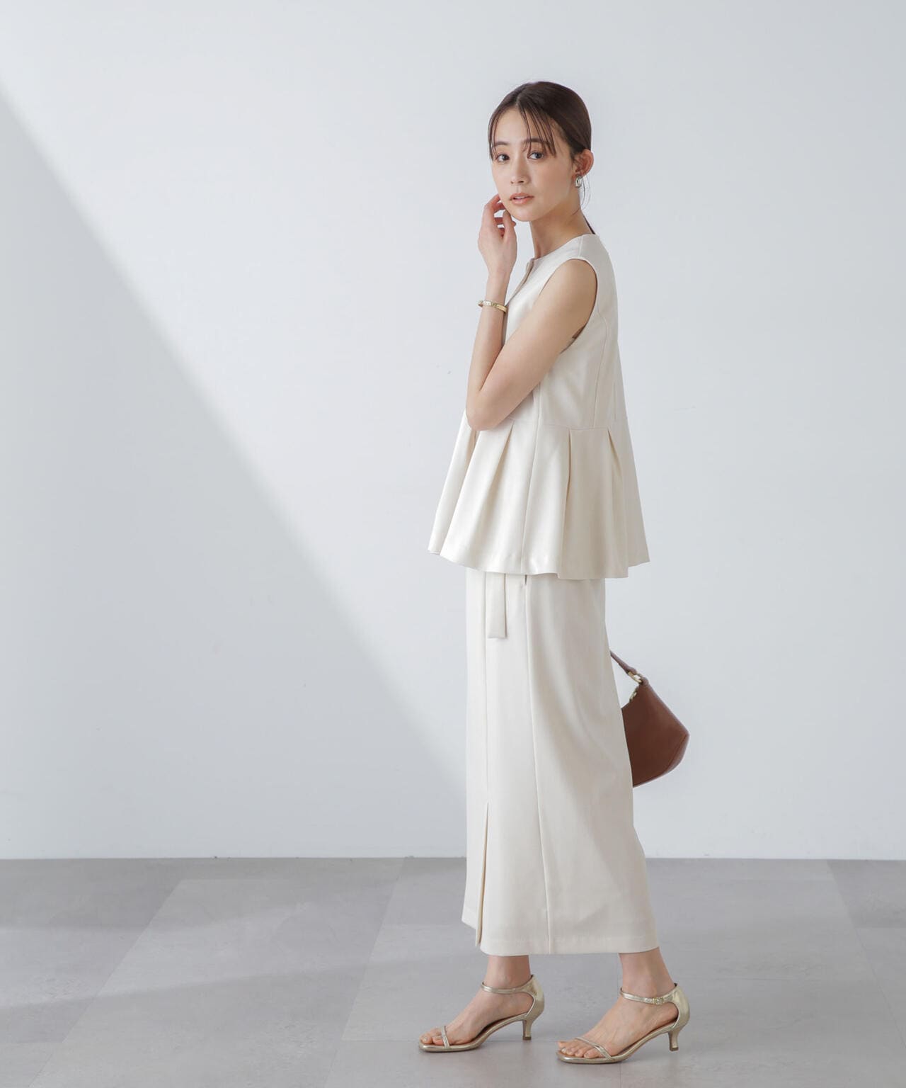 c18046ff-6565-503d-b399-e78b5af7113f_Image