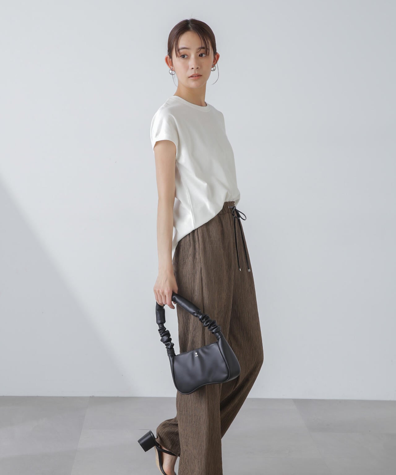 efda1bab-a39b-5d36-98f4-e1c814a163ae_Image