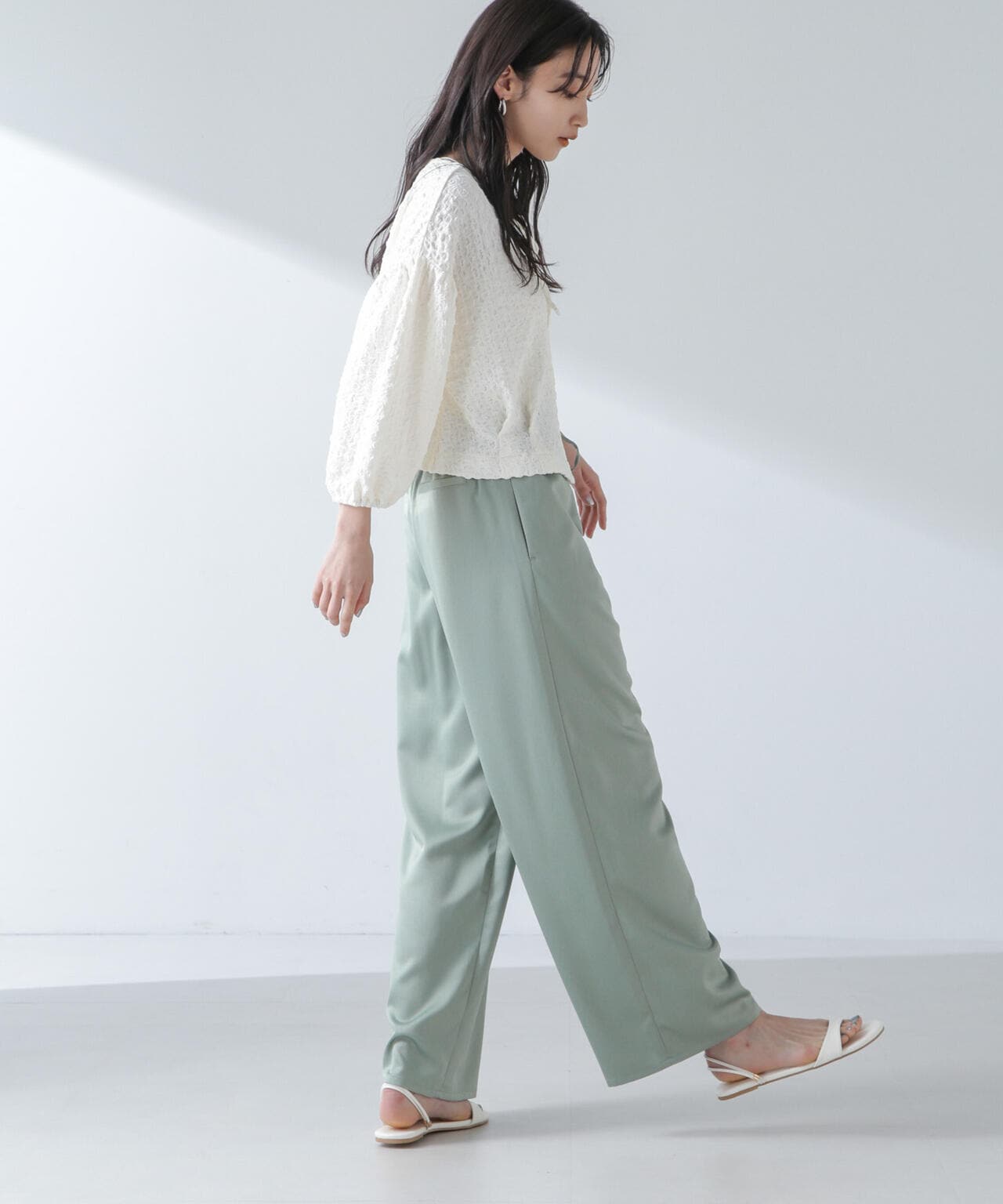 3a6df0e8-1cdd-5301-bac2-ea6d4ea7cf37_Image