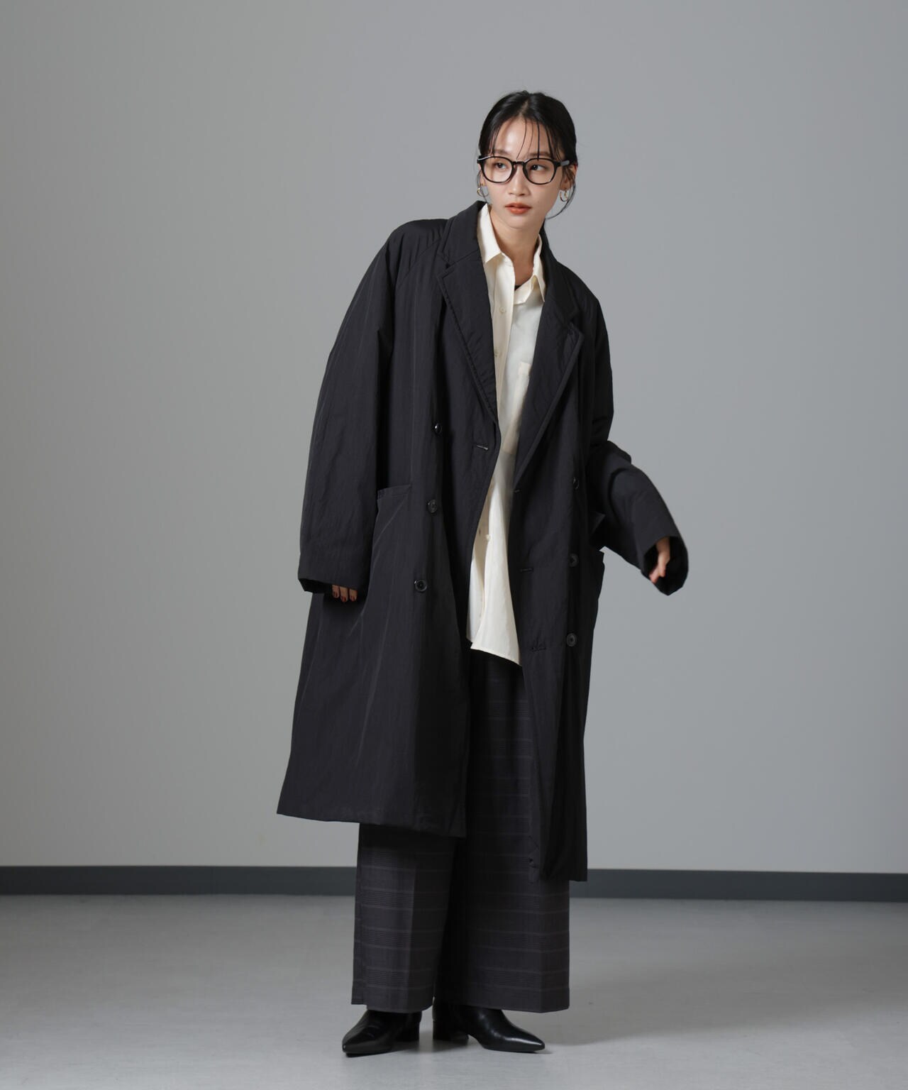 極美品／ダントン ナイロンロングコート ステンカラー ロゴワッペン 薄手 ブルー 極美品／ダントン ナイロンロングコート ステンカラー ロゴ