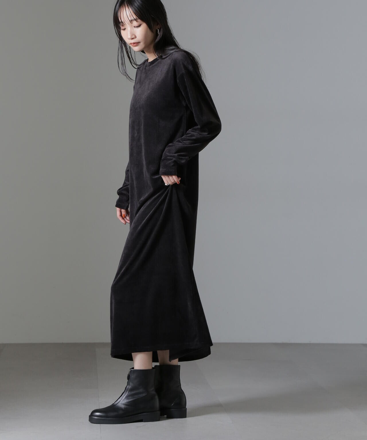 まい　Aワンピ　ネイビーS ベロアカットマキシワンピース | NANO universe（ナノ