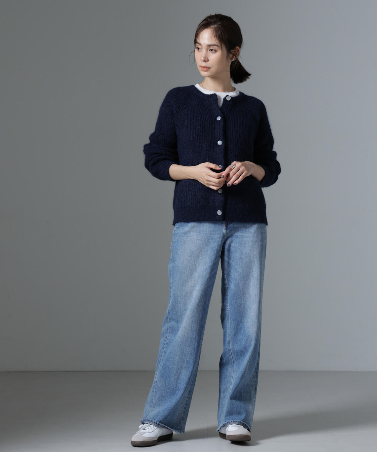 片畦クルーネックカーディガン