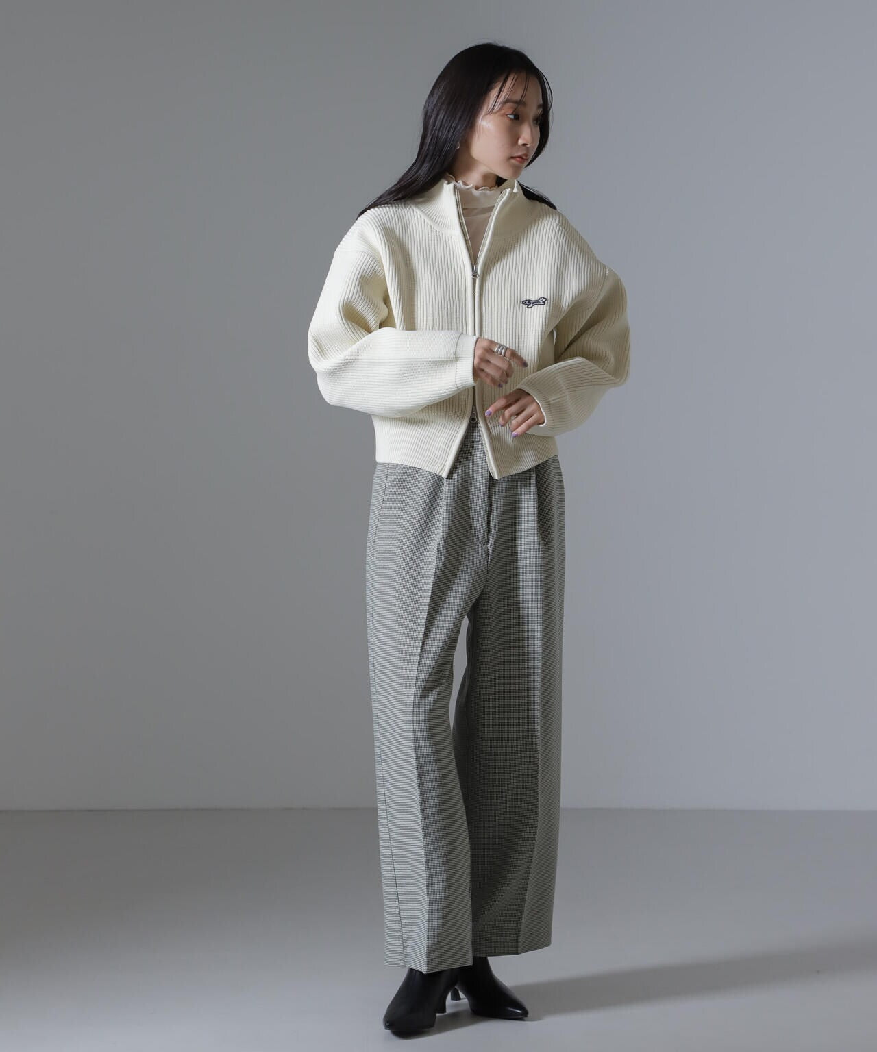 ea74aa59-498a-5a9a-a618-5fa6106ae599_Image