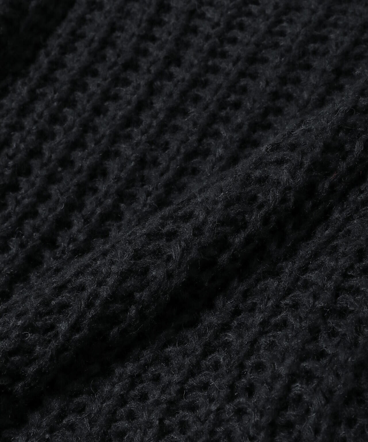 モヘヤライクローゲージニットプルオーバー