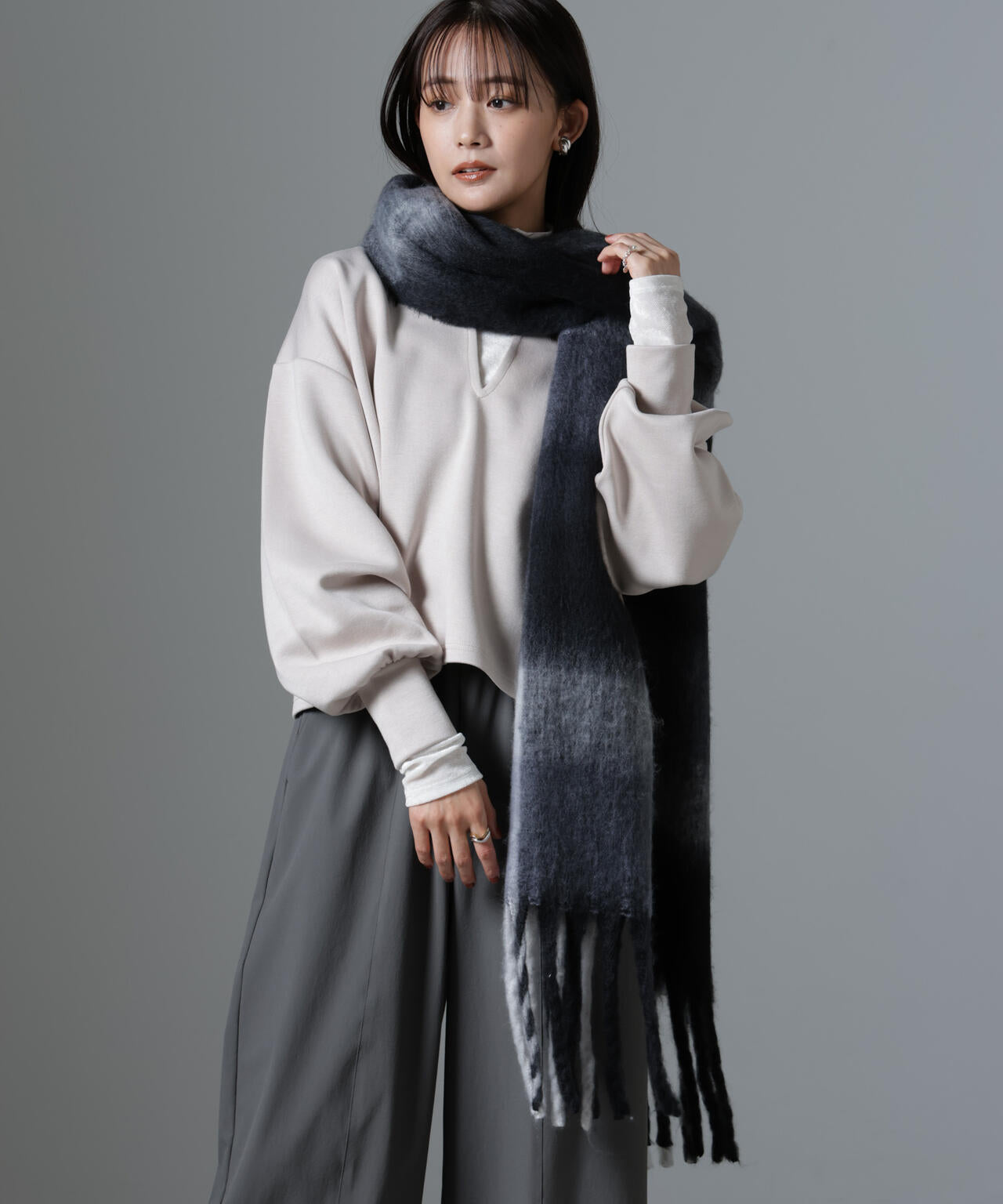 裏起毛ダンボールカットキーネックトップス（セットアップ可） | NANO