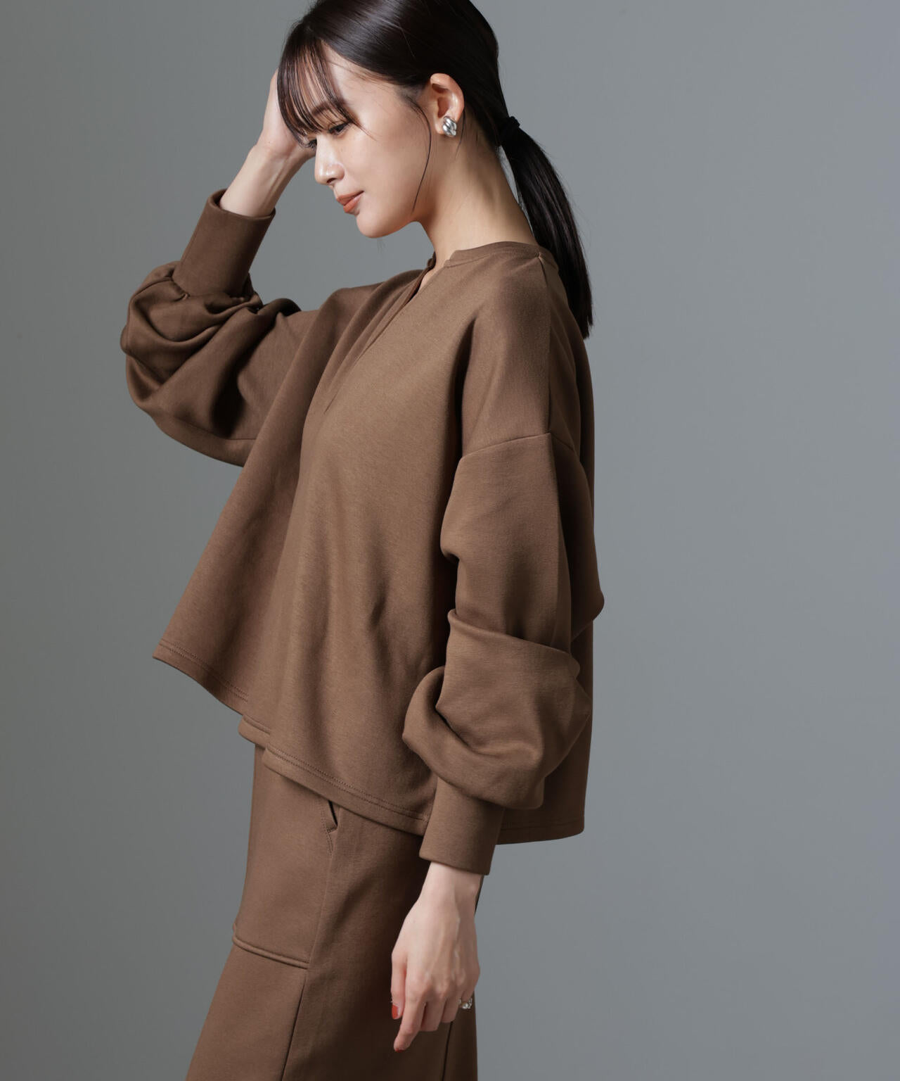 裏起毛ダンボールカットキーネックトップス（セットアップ可） | NANO