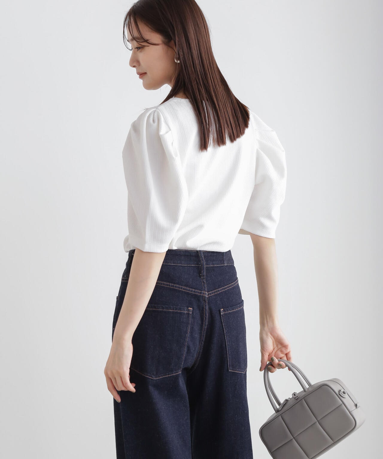 3d60a127-defd-5018-b624-75b870be3ee7_Image