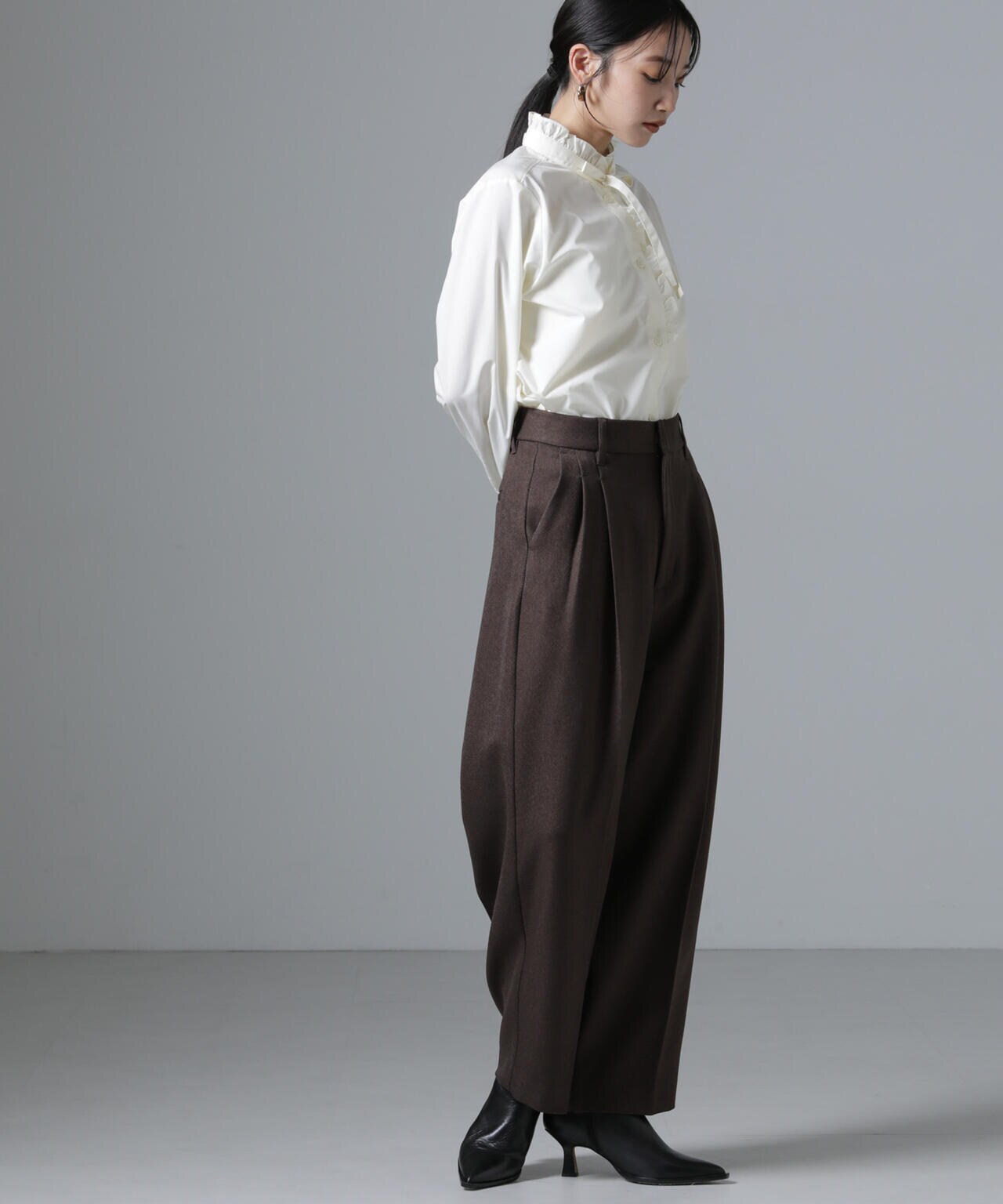 ツータックカーブパンツ | NANO universe（ナノ・ユニバース