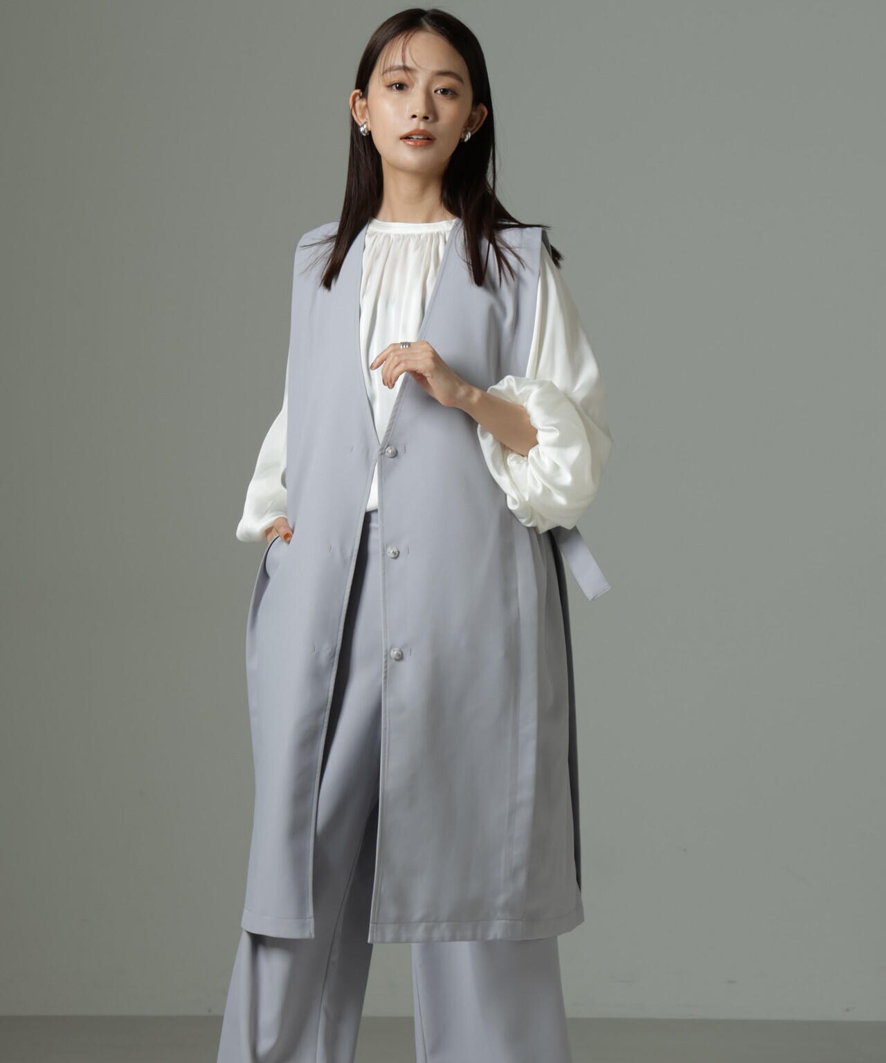 美品 23区 大きいサイズ 44 定価3万3千 シアー ロングジレ サイドベルト サイドベルトロングジレ（セットアップ可） | NANO universe（ナノ