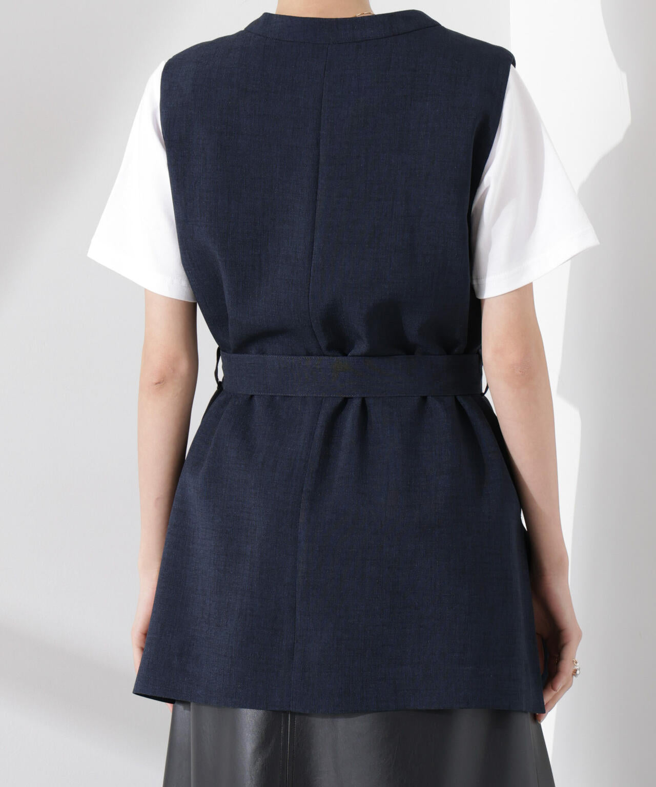 73f32f53-8003-52dd-b6ed-13b3be4f22fc_Image