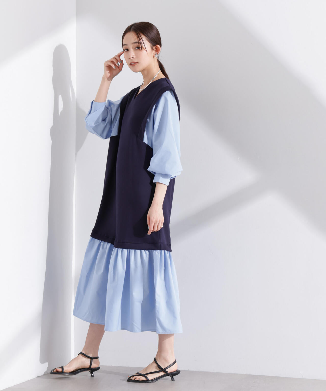 超美品　ビニールカバー付ONE PIECE 1〜101巻専用ケース付き＋巻四十億 1096600000948_0101.jpg