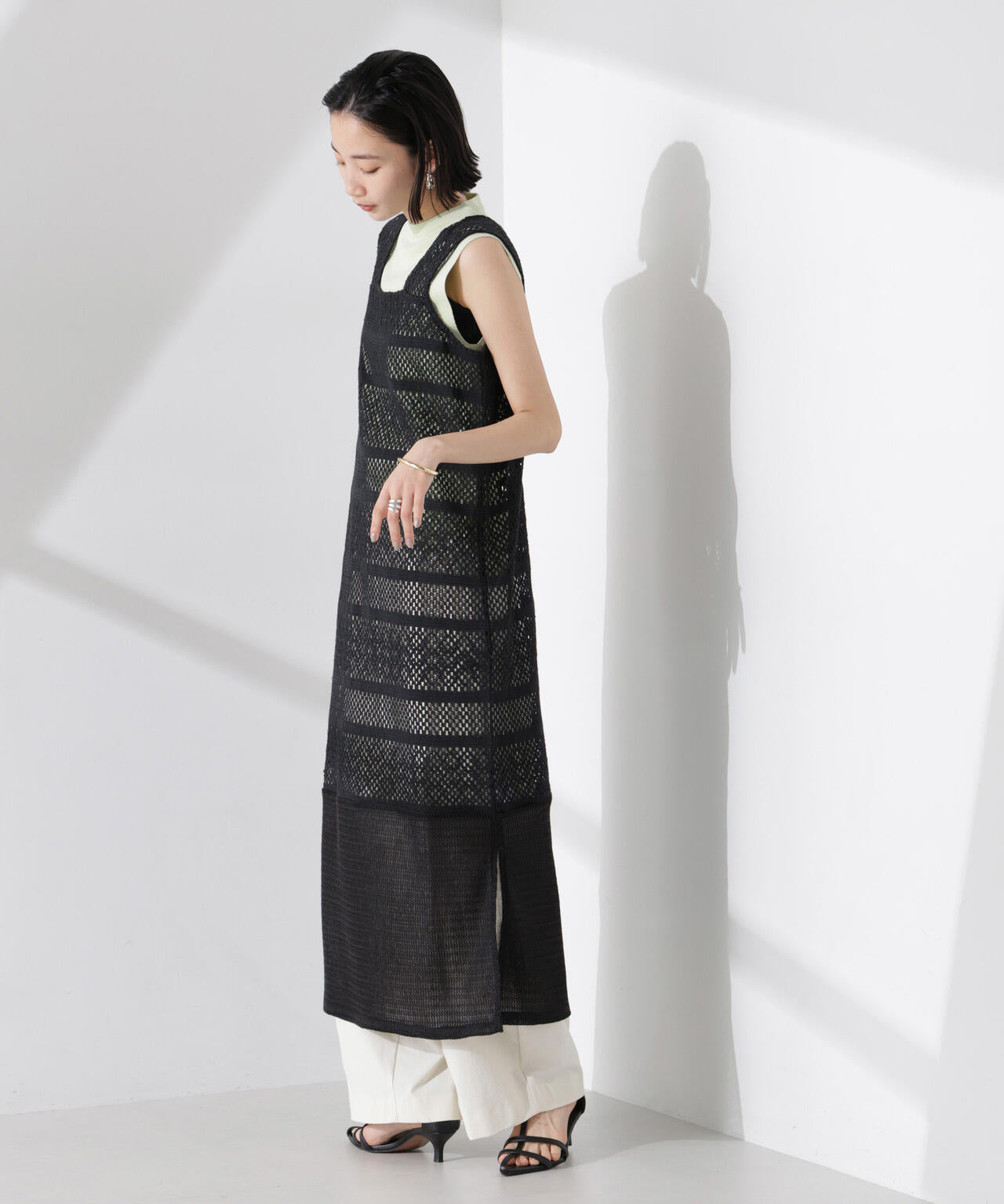 クロシェニット風レースノースリーブワンピース