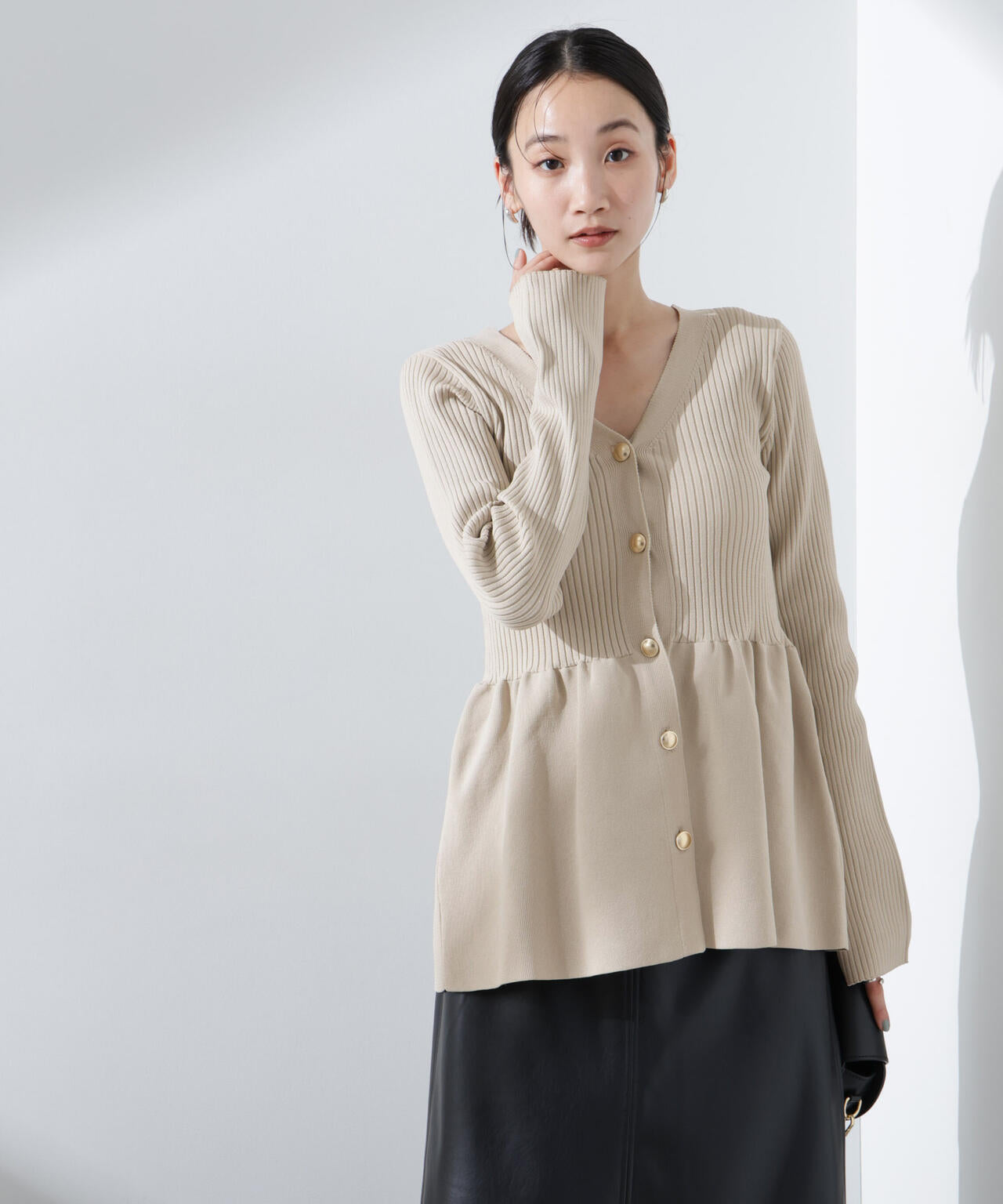 前後2WAYペプラムニットカーディガン | NANO universe（ナノ