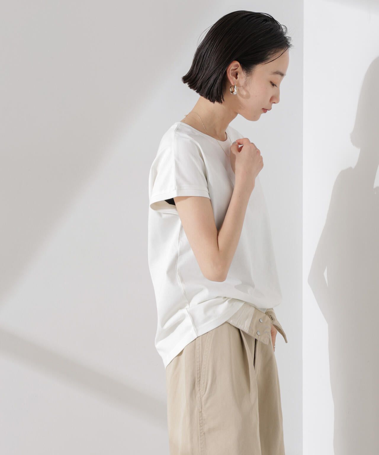 汗染み防止加工接触冷感フレンチスリーブTシャツ | NANO universe