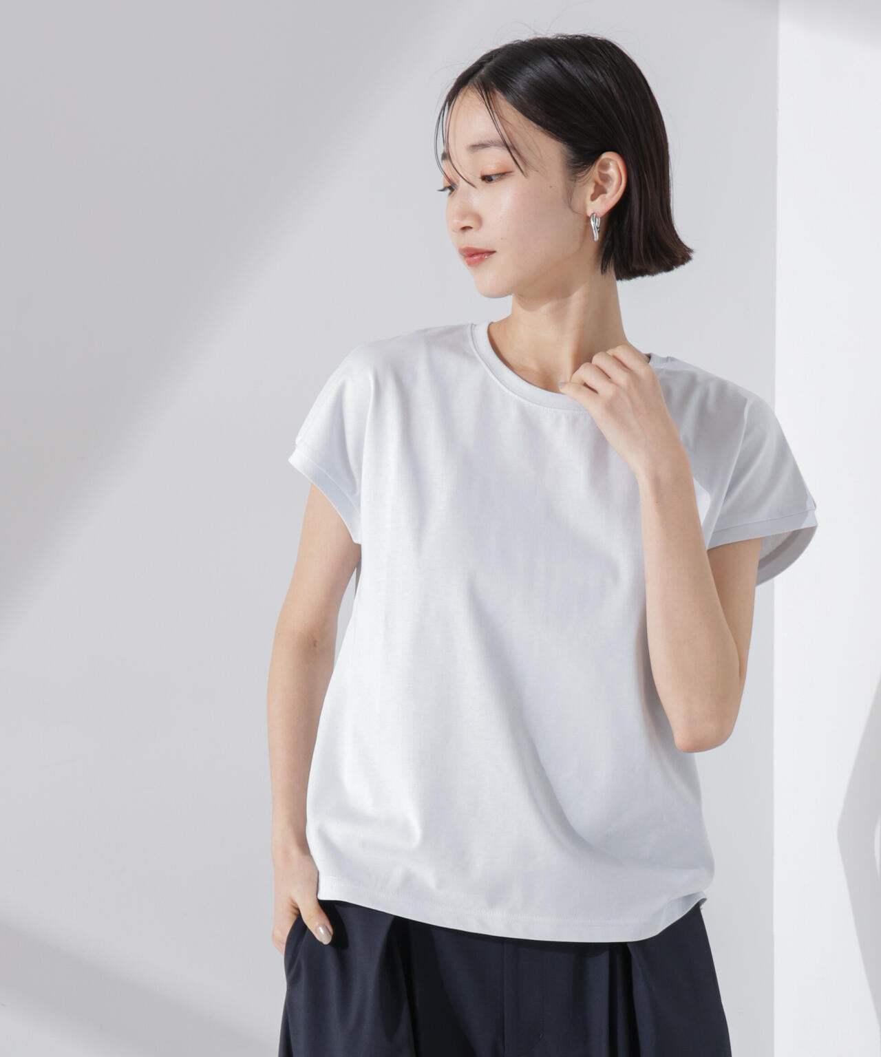 汗染み防止加工接触冷感フレンチスリーブTシャツ | NANO universe