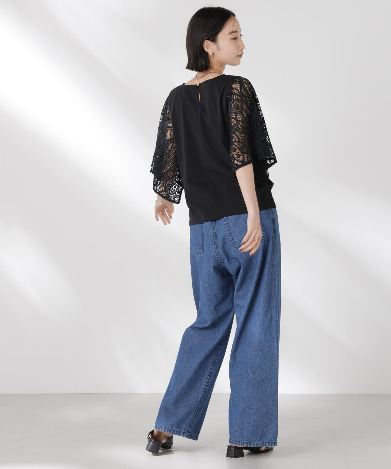 9b432b6a-7f7e-51d1-b151-2d6da86844ea_Image