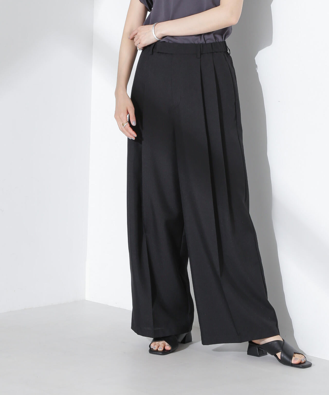 ツータックパンツ | NANO universe（ナノ・ユニバース